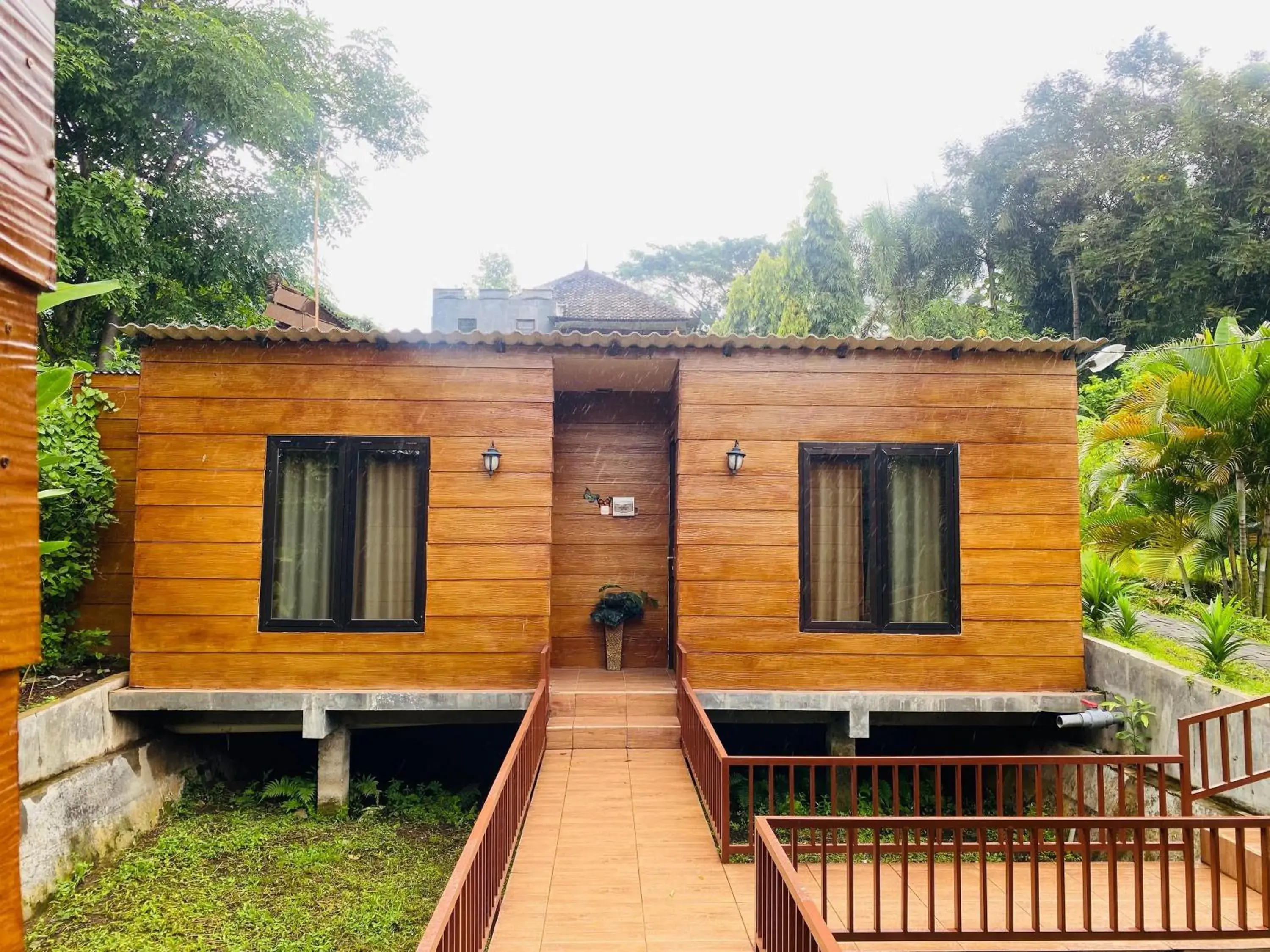 Property building in RedDoorz Syariah Near Wisata Durensewu Pandaan Property building in RedDoorz Syariah Near Wisata Durensewu Pandaan