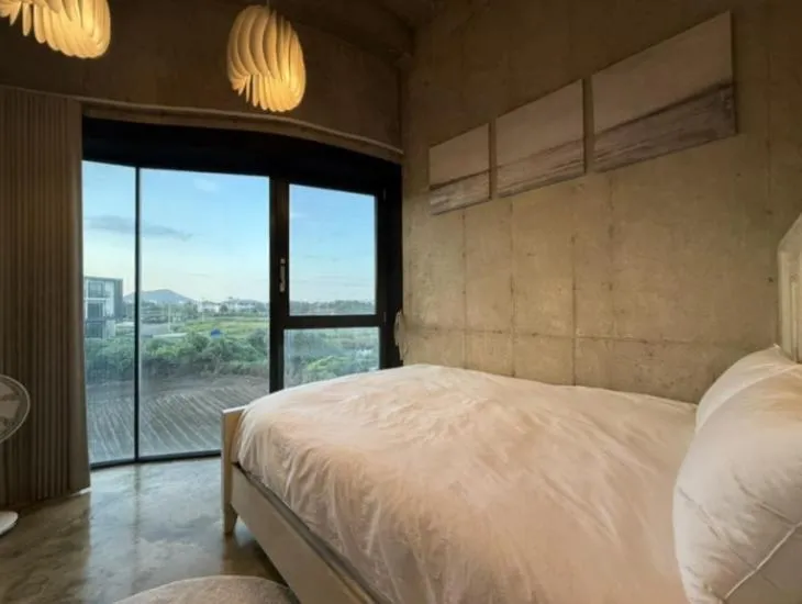 Bed in Luxury Pool Villa, Villecot