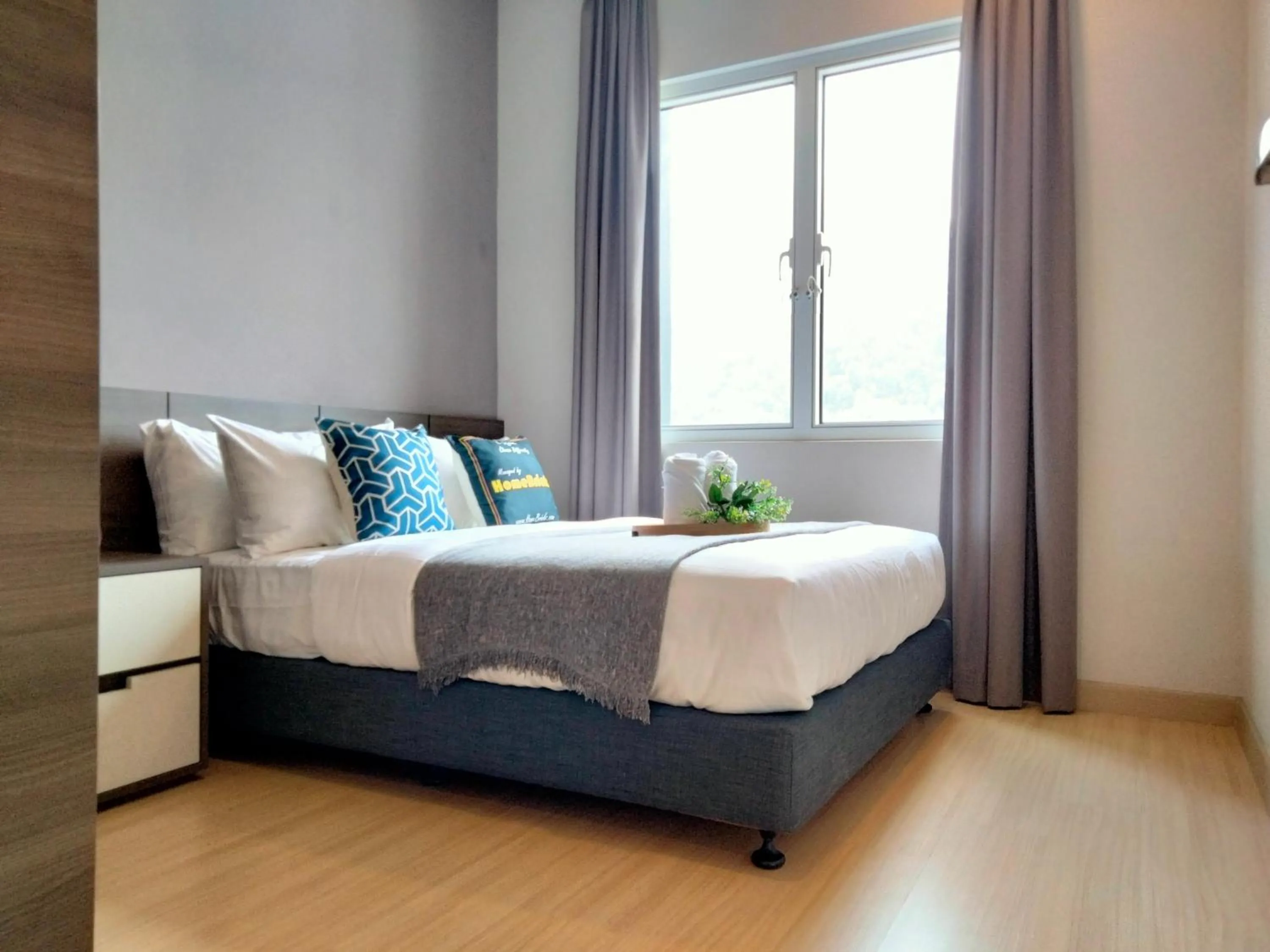 Bed in Genting Highland Windmill Upon Hills by HomeBrickz