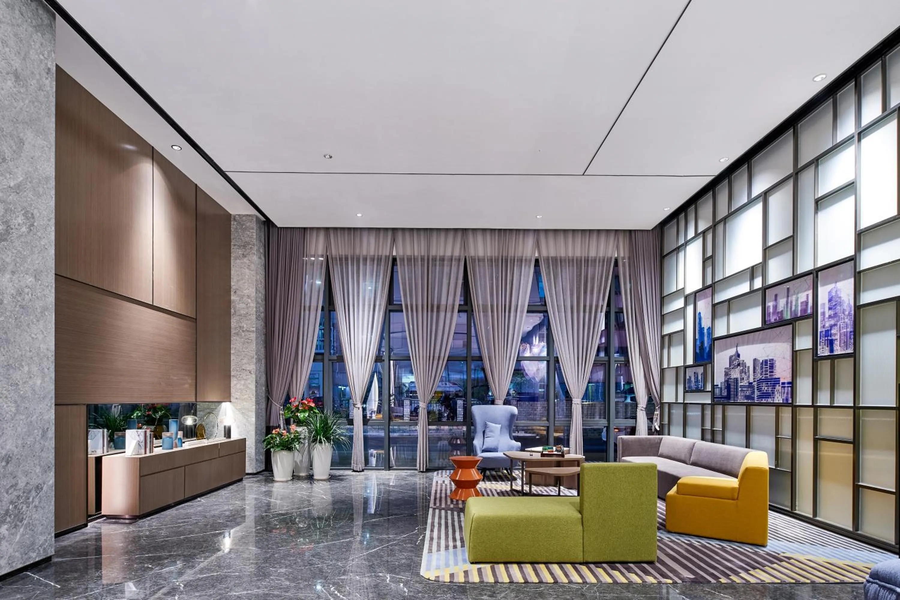 Lobby or reception in Hampton by Hilton Shenzhen Dongmen