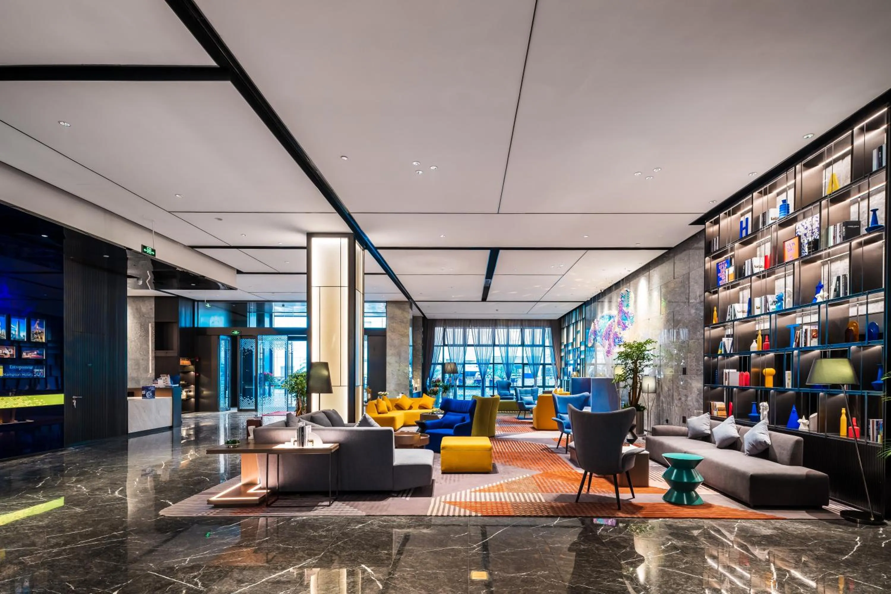 Lobby or reception in Hampton by Hilton Shenzhen Dongmen