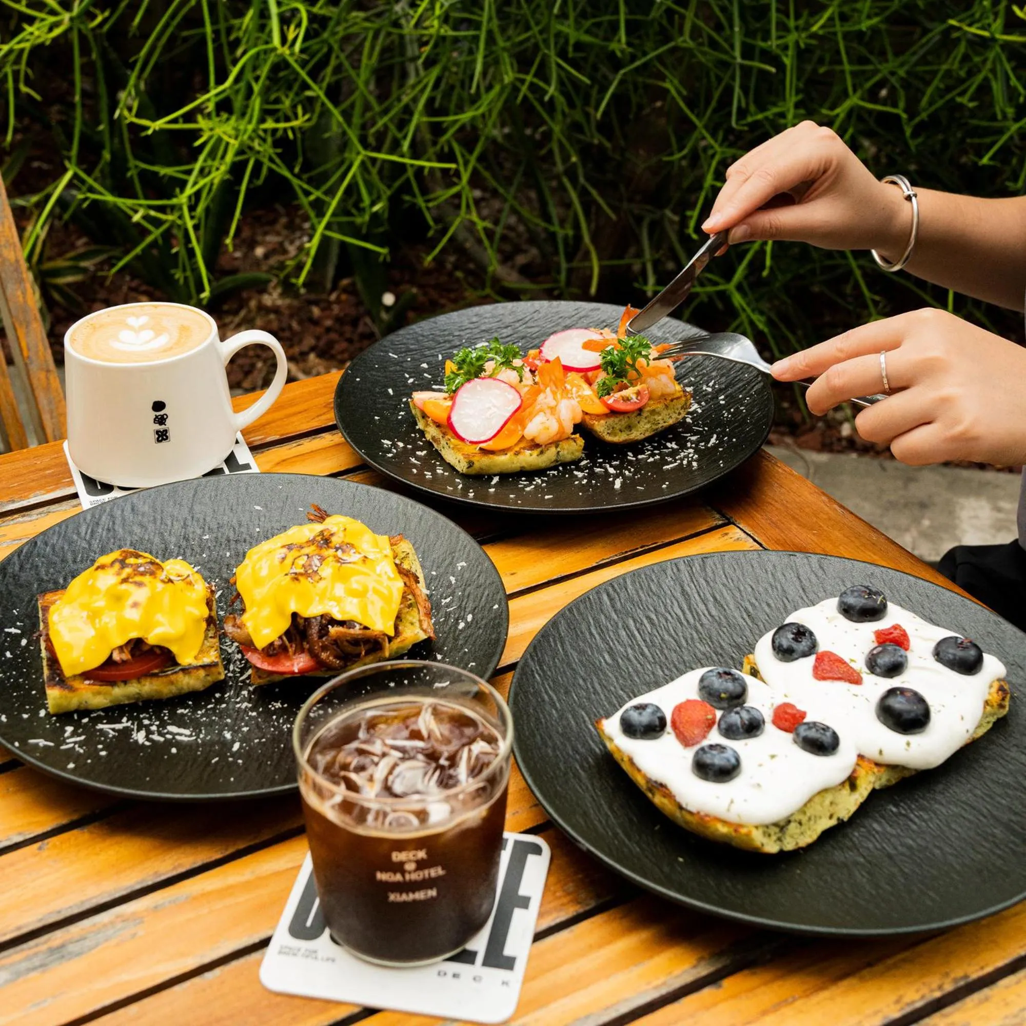 Restaurant/places to eat in NOA Hotel XIAMEN