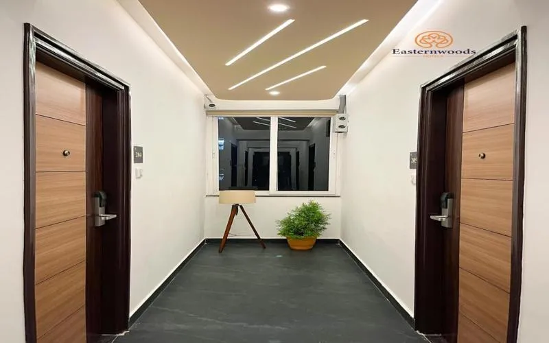 Property building in Easternwoods Hotels