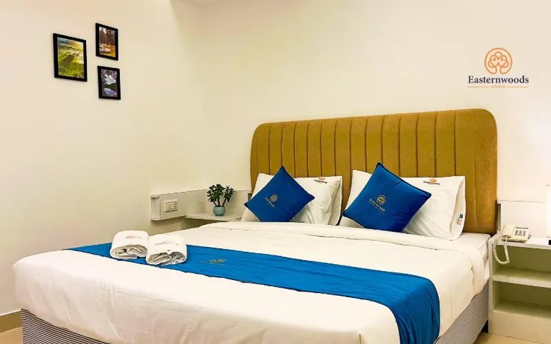 Bed in Easternwoods Hotels