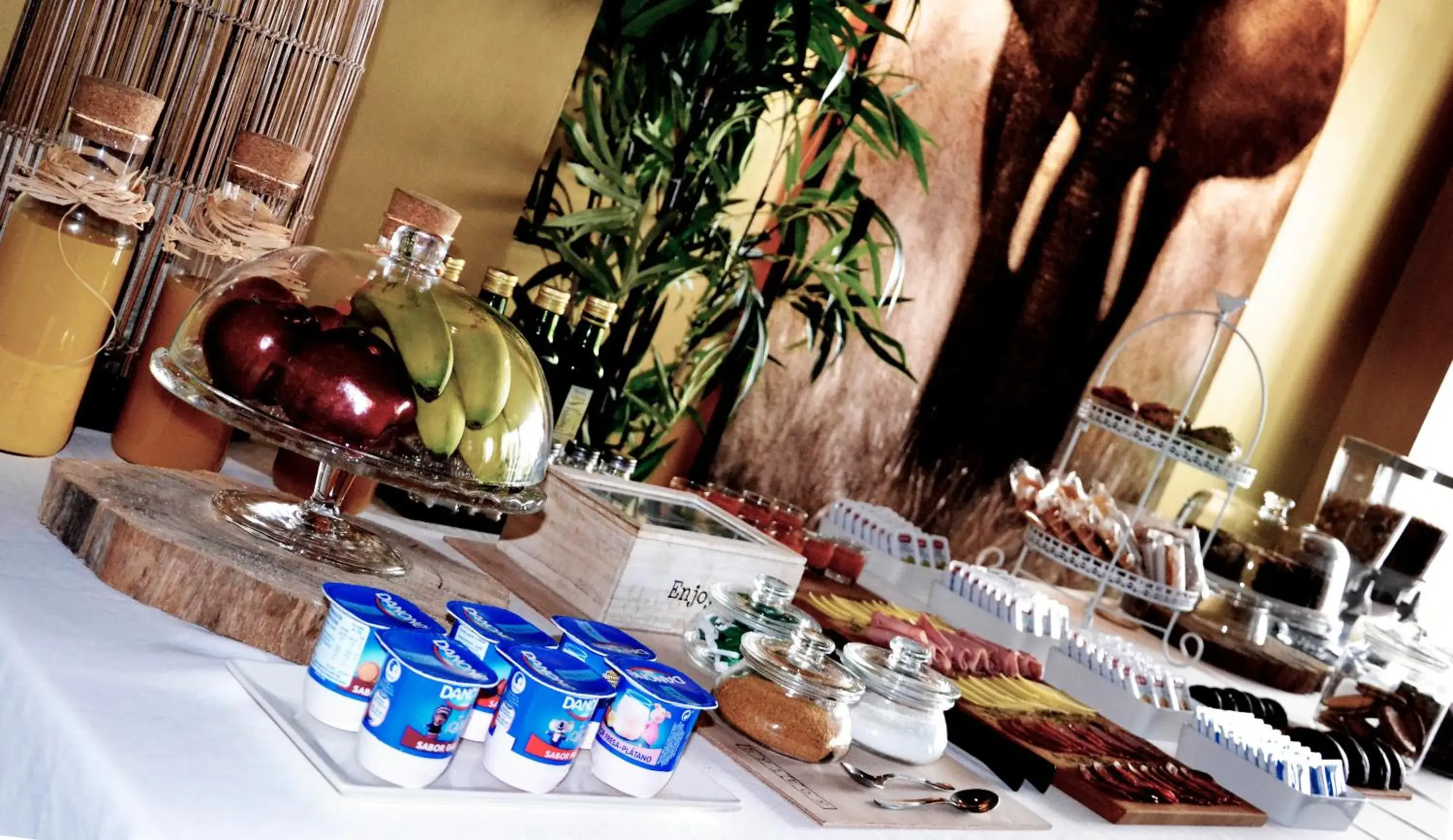 Breakfast in Hotel Hyltor Breakfast in Hotel Hyltor