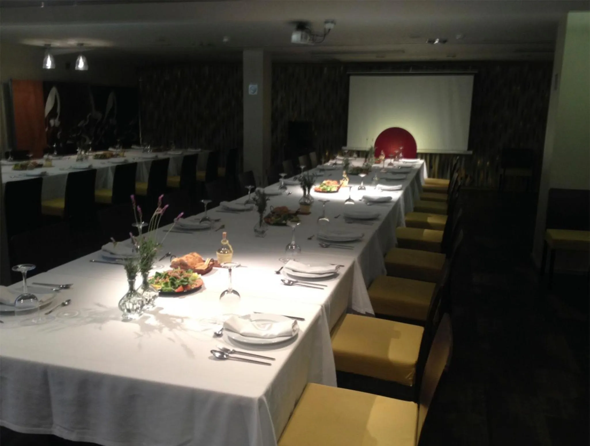 Restaurant/places to eat in Hotel Hyltor