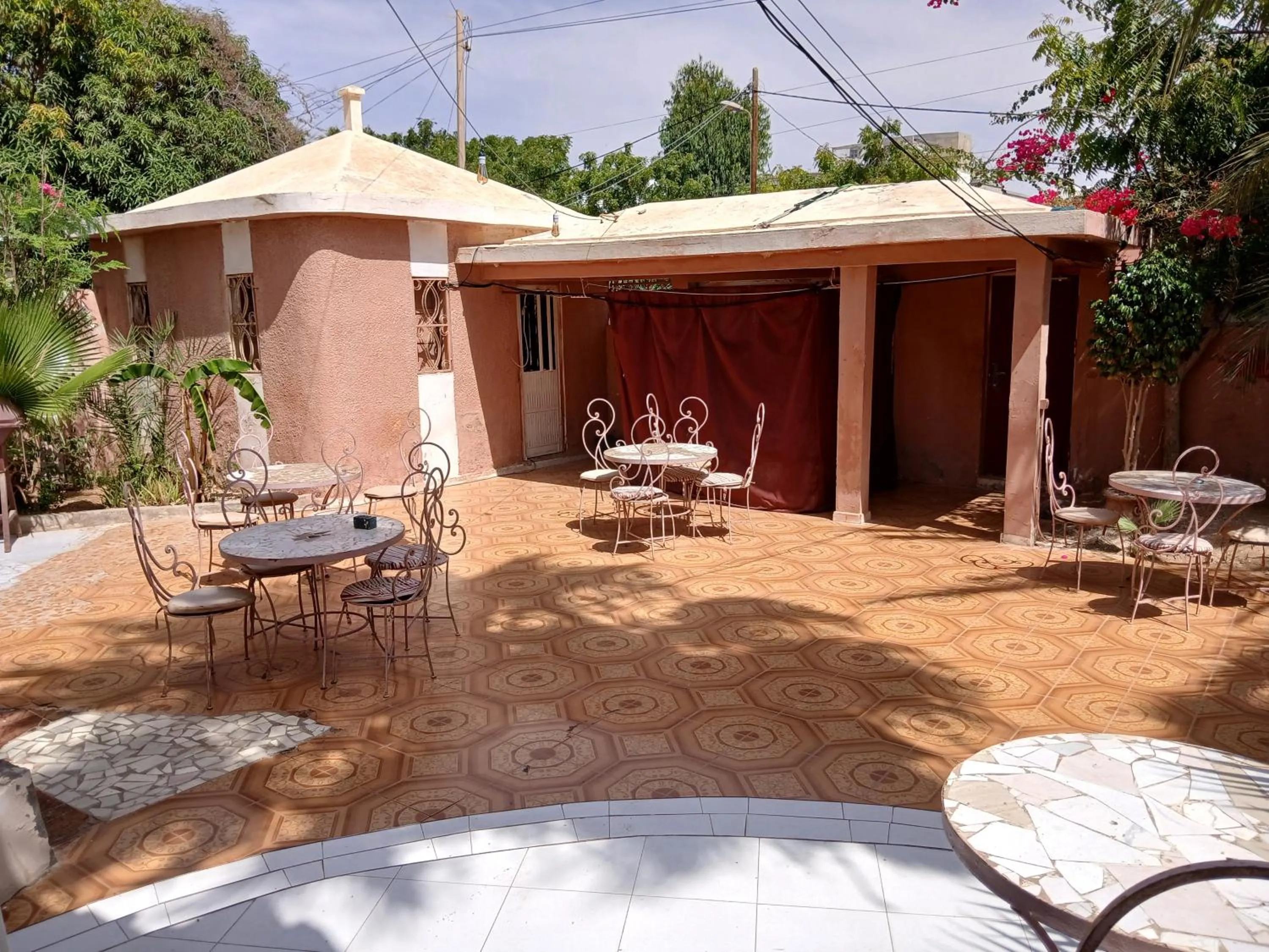 Patio in Auberge Triskell