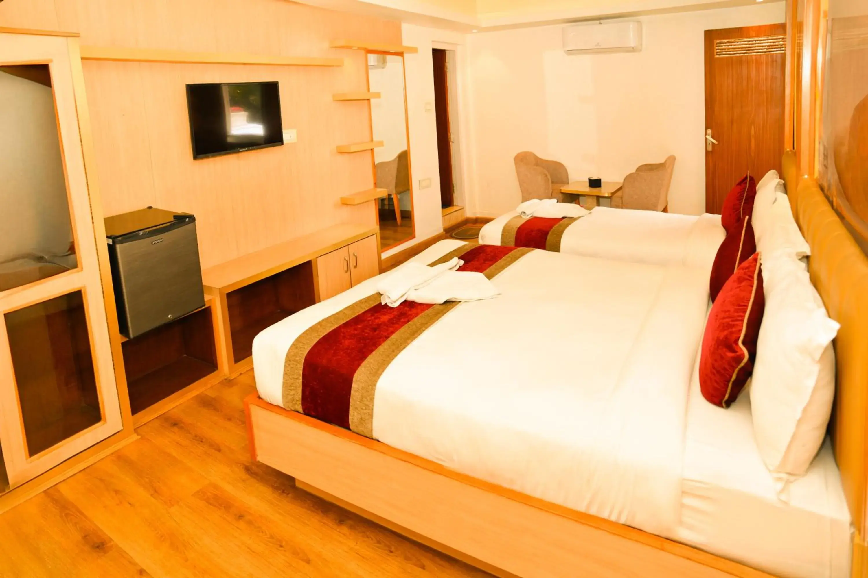 Deluxe Family Room - single occupancy in Hotel Elegant Kathmandu Inn Deluxe Family Room - single occupancy in Hotel Elegant Kathmandu Inn