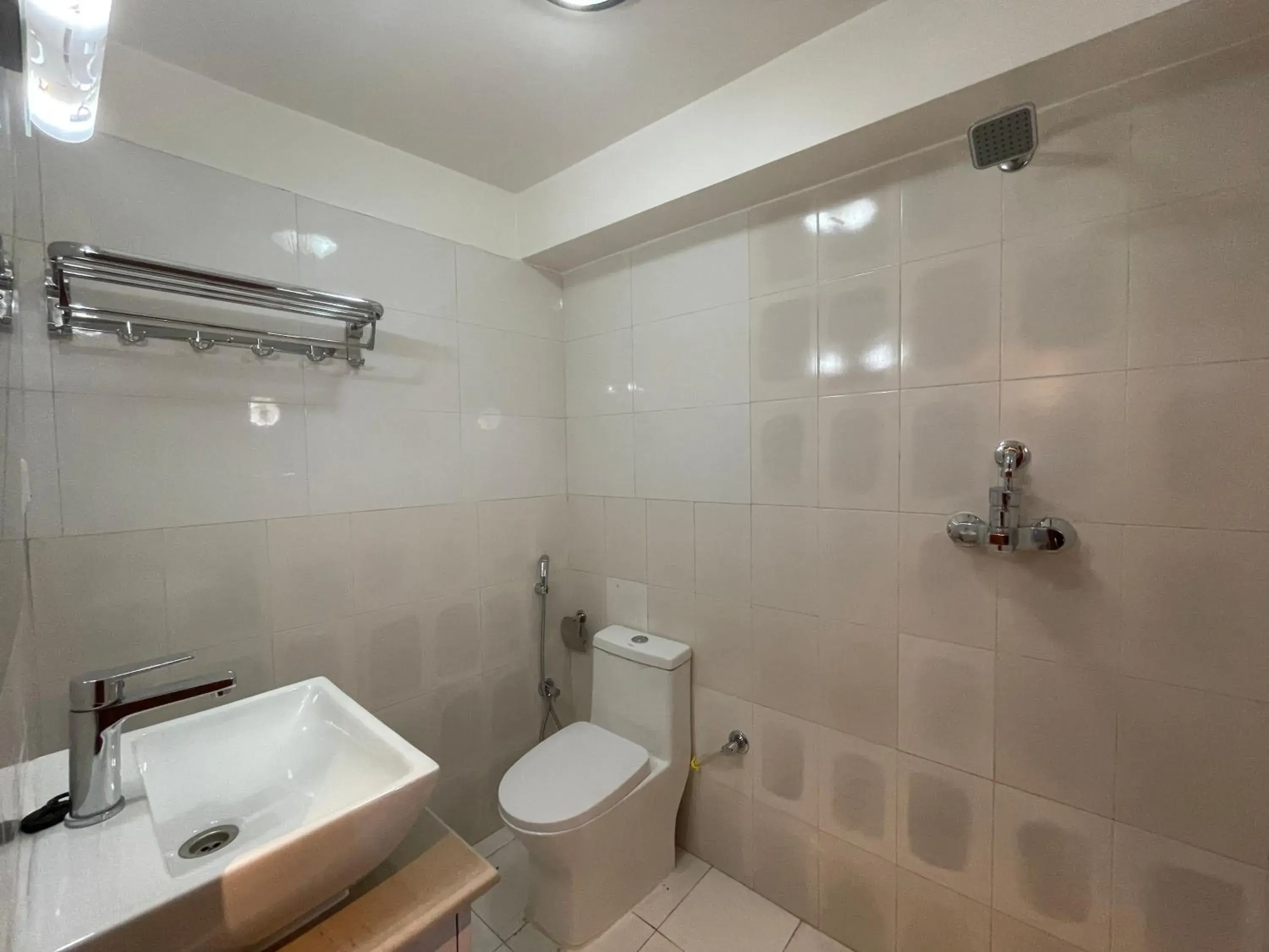 Deluxe Twin Room - single occupancy in Hotel Elegant Kathmandu Inn Deluxe Twin Room - single occupancy in Hotel Elegant Kathmandu Inn