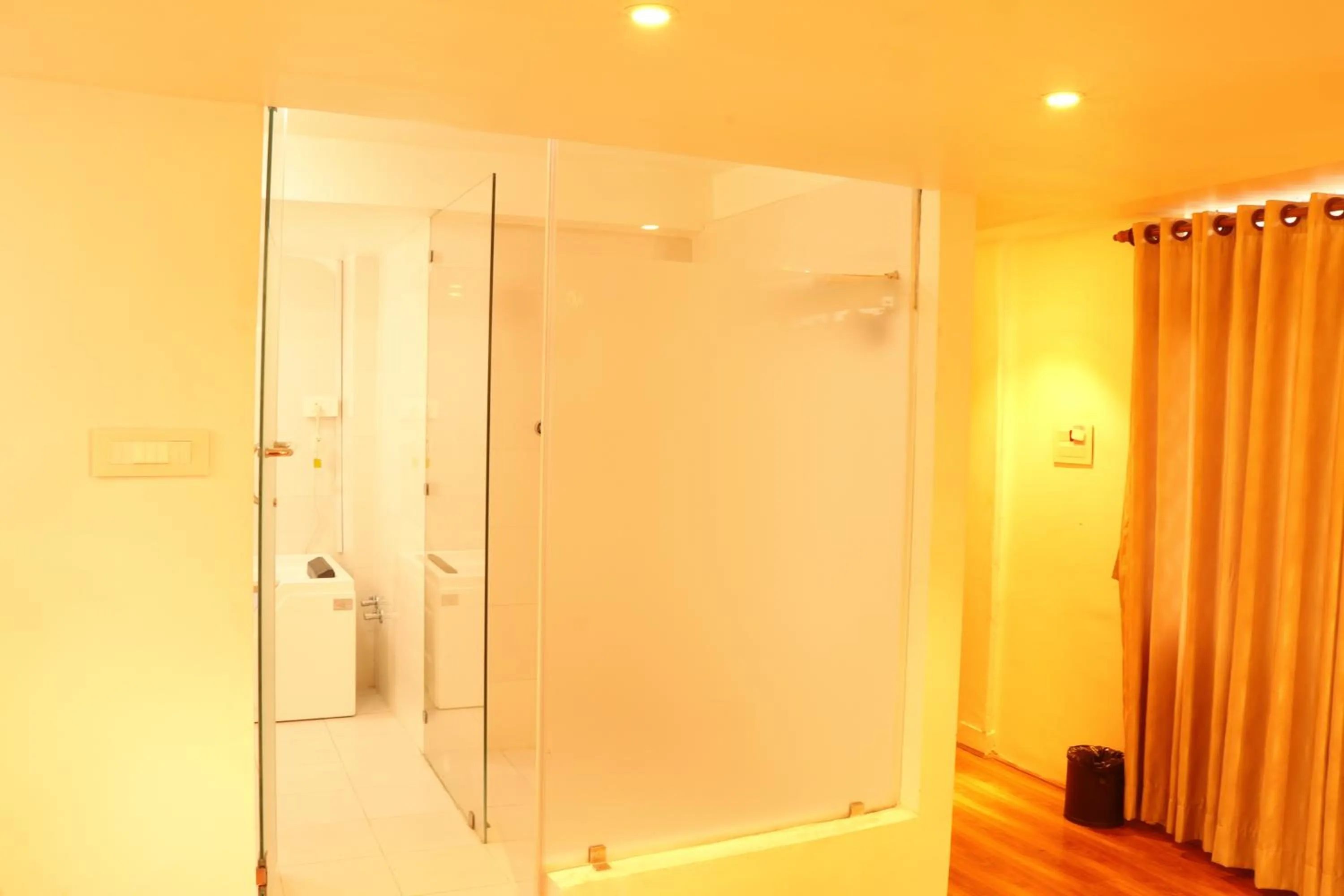 Shower in Hotel Elegant Kathmandu Inn