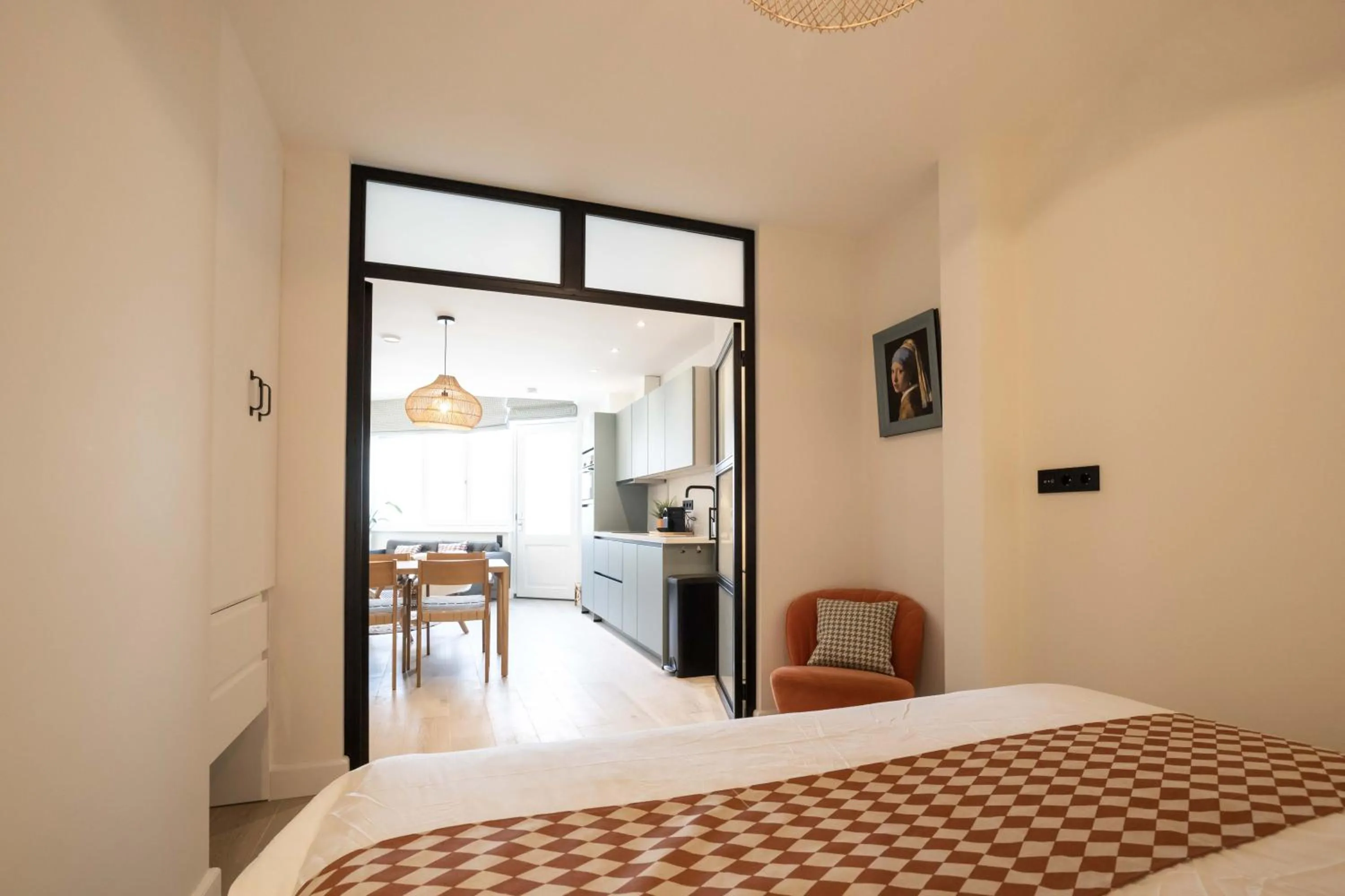Bedroom, Bed in Modern two bedroom apartment close to the beach