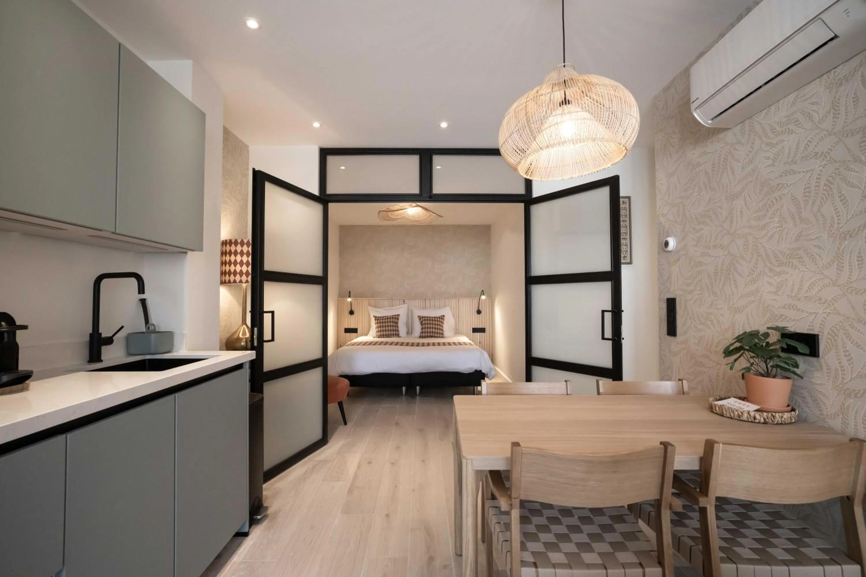 Bedroom, Bed in Modern two bedroom apartment close to the beach