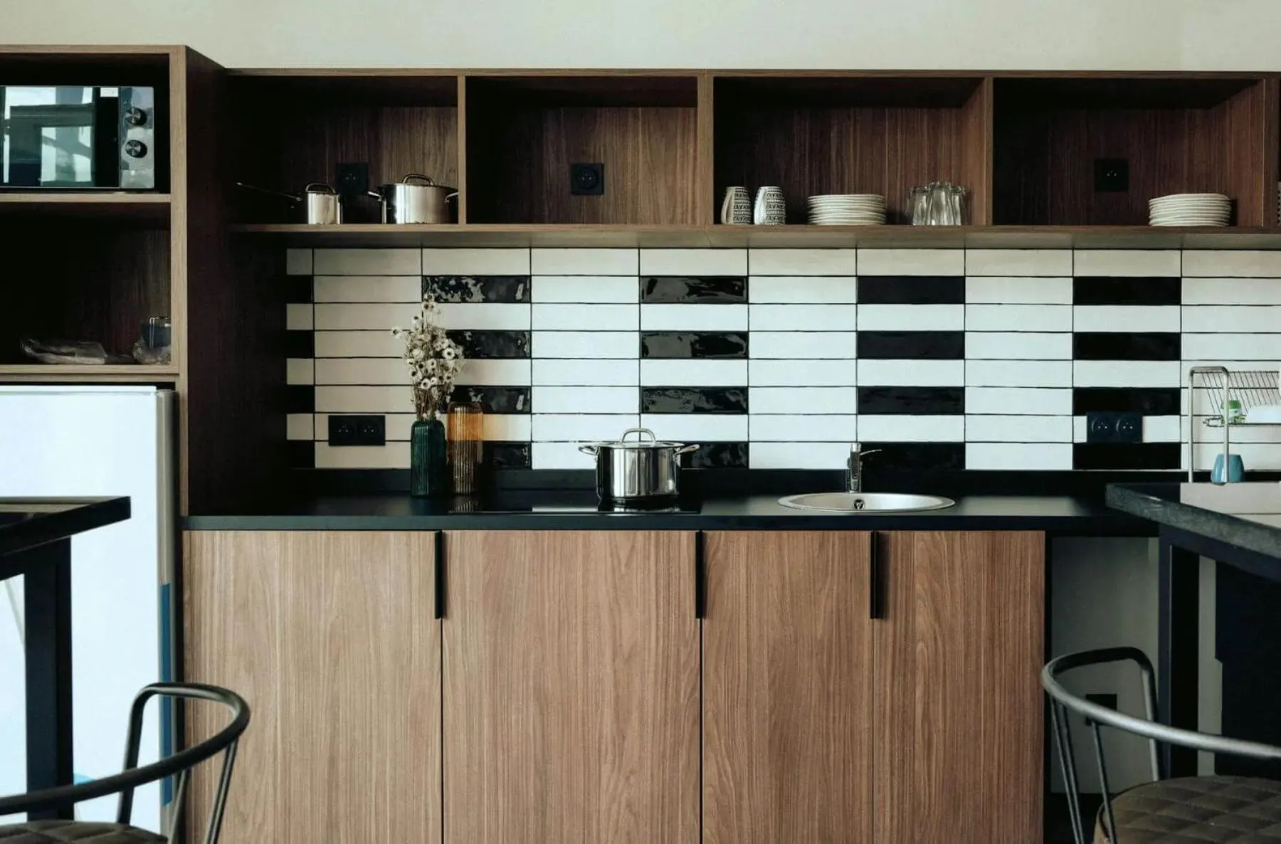 Communal kitchen in JOST Hotel Montpellier Centre St Roch