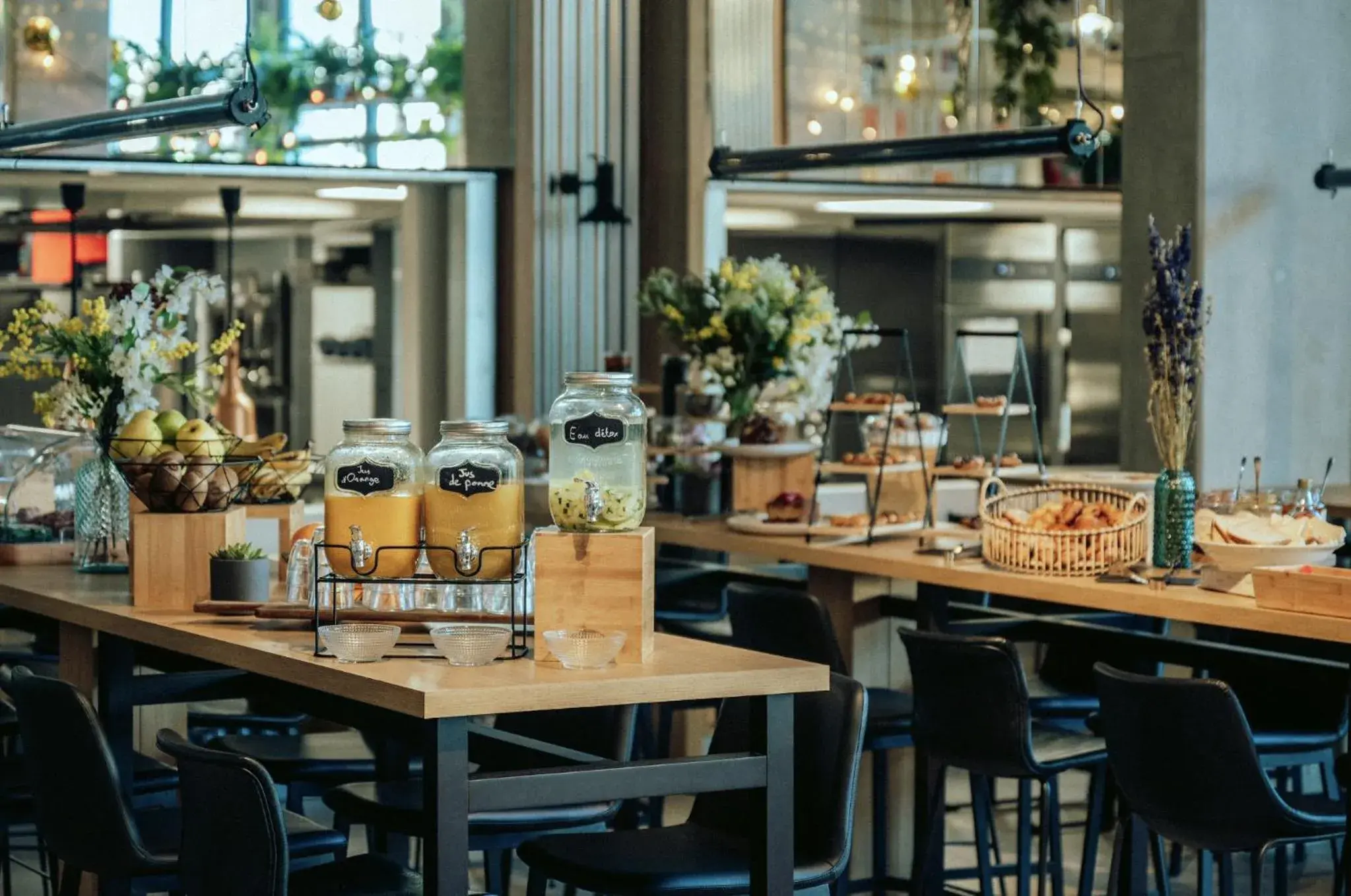 Breakfast in JOST Hotel Montpellier Centre St Roch Breakfast in JOST Hotel Montpellier Centre St Roch