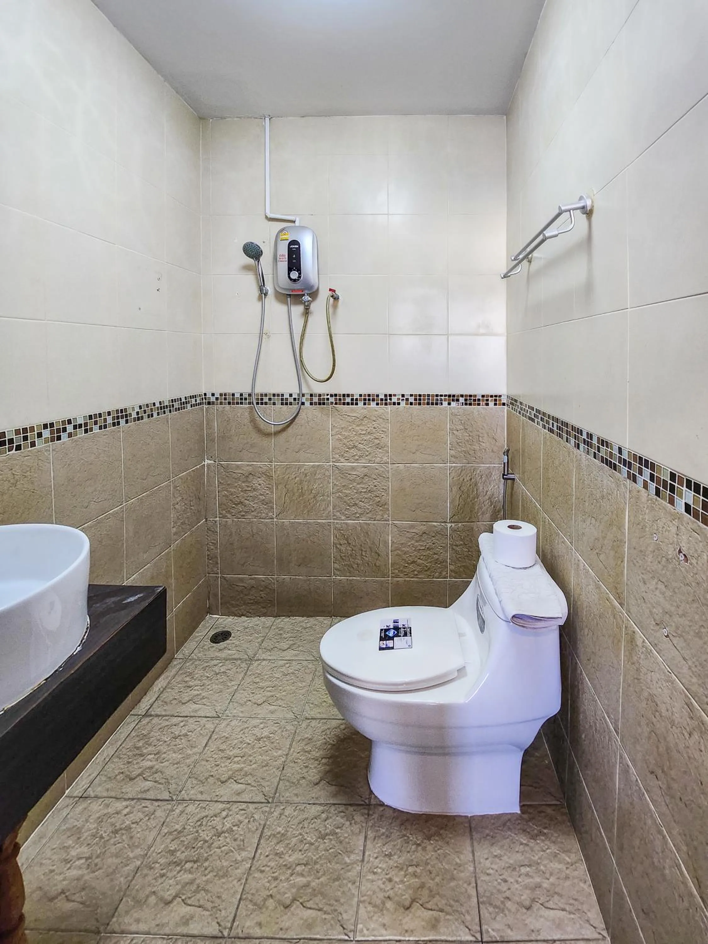 Shower in Pai Residence Hotel