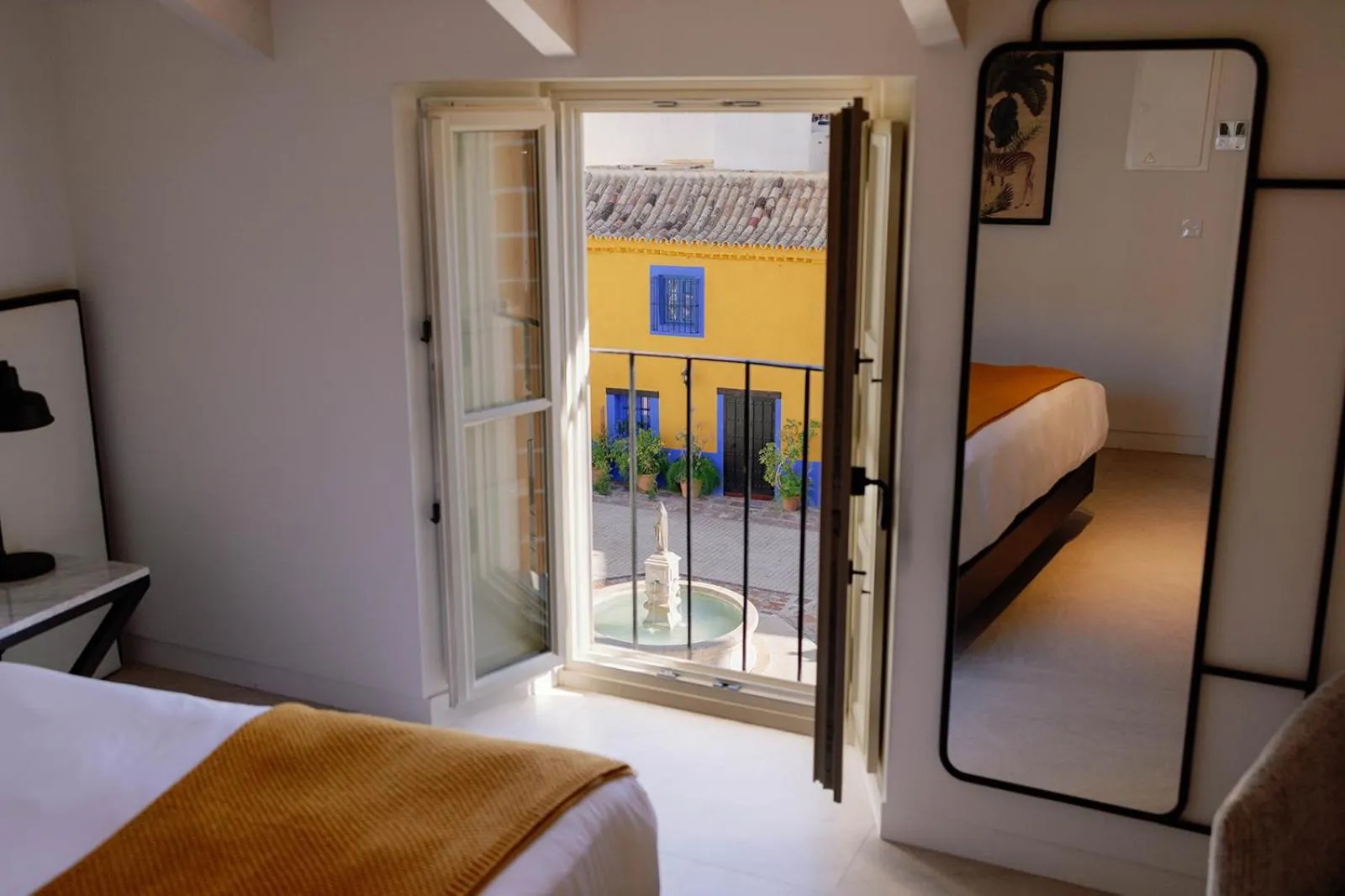 View (from property/room), Bed in La Fonda Heritage Hotel Luxury, Relais & Châteaux