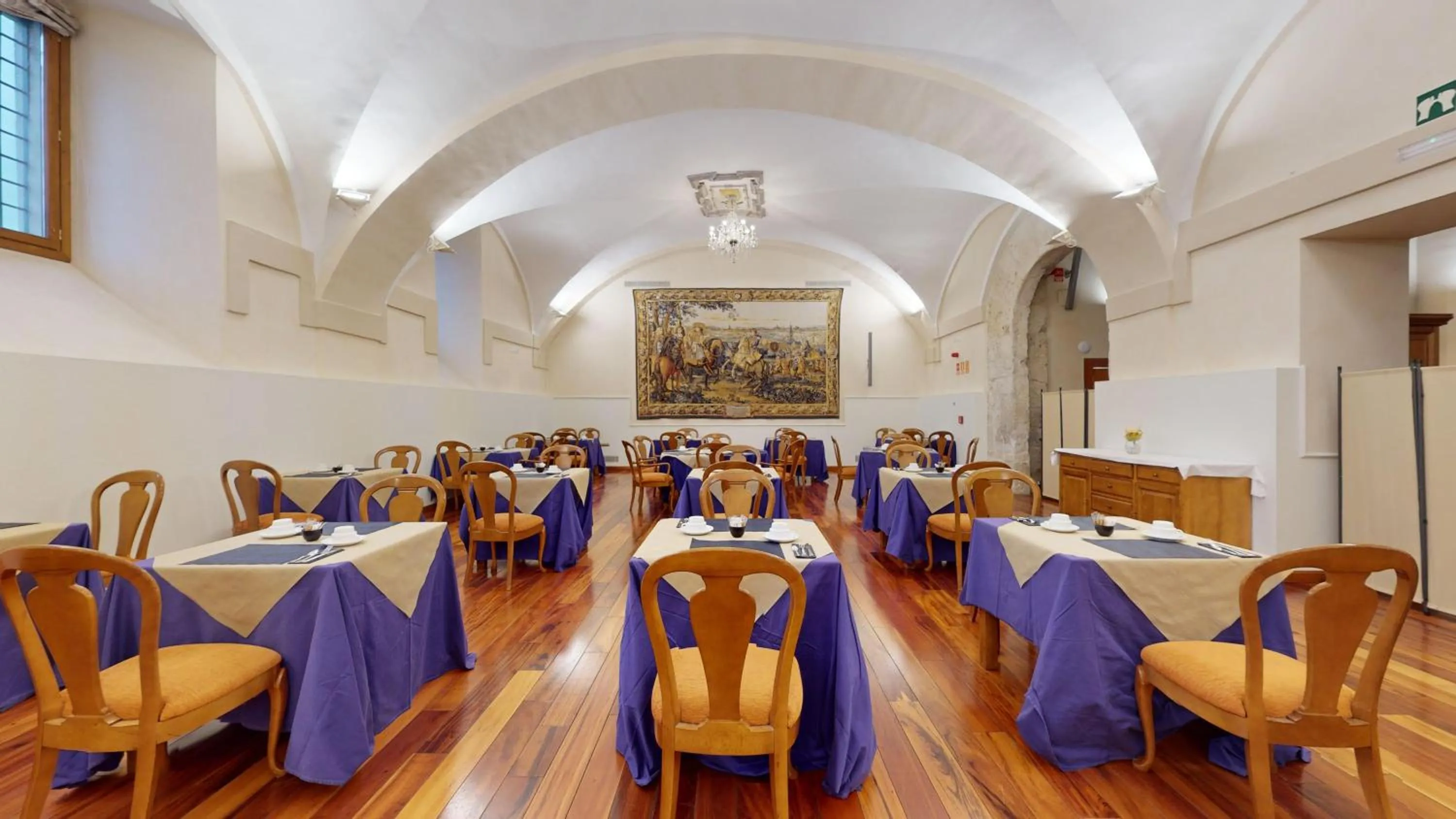 Breakfast in AZZ Peñafiel Las Claras Hotel & Spa