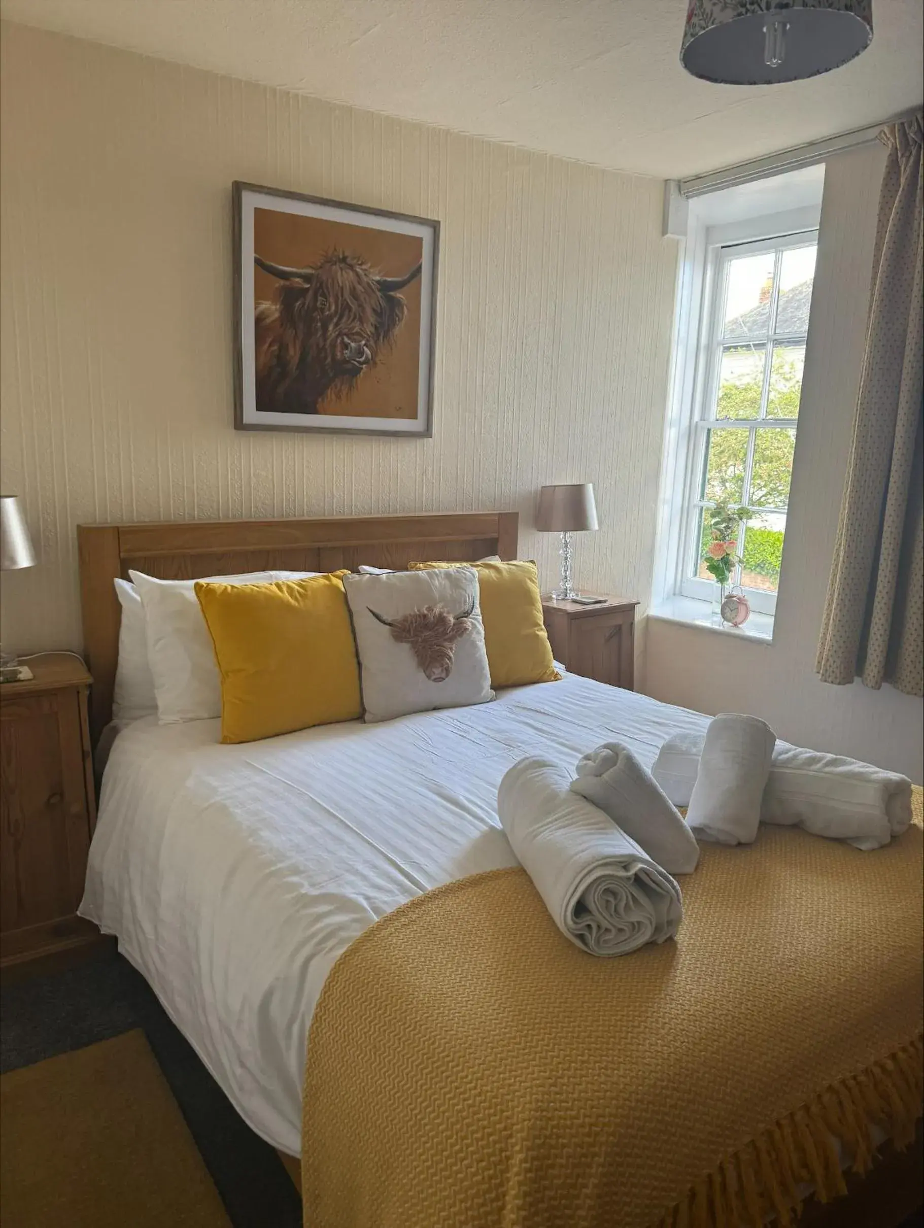 Bed in Thorverton Arms Bed in Thorverton Arms