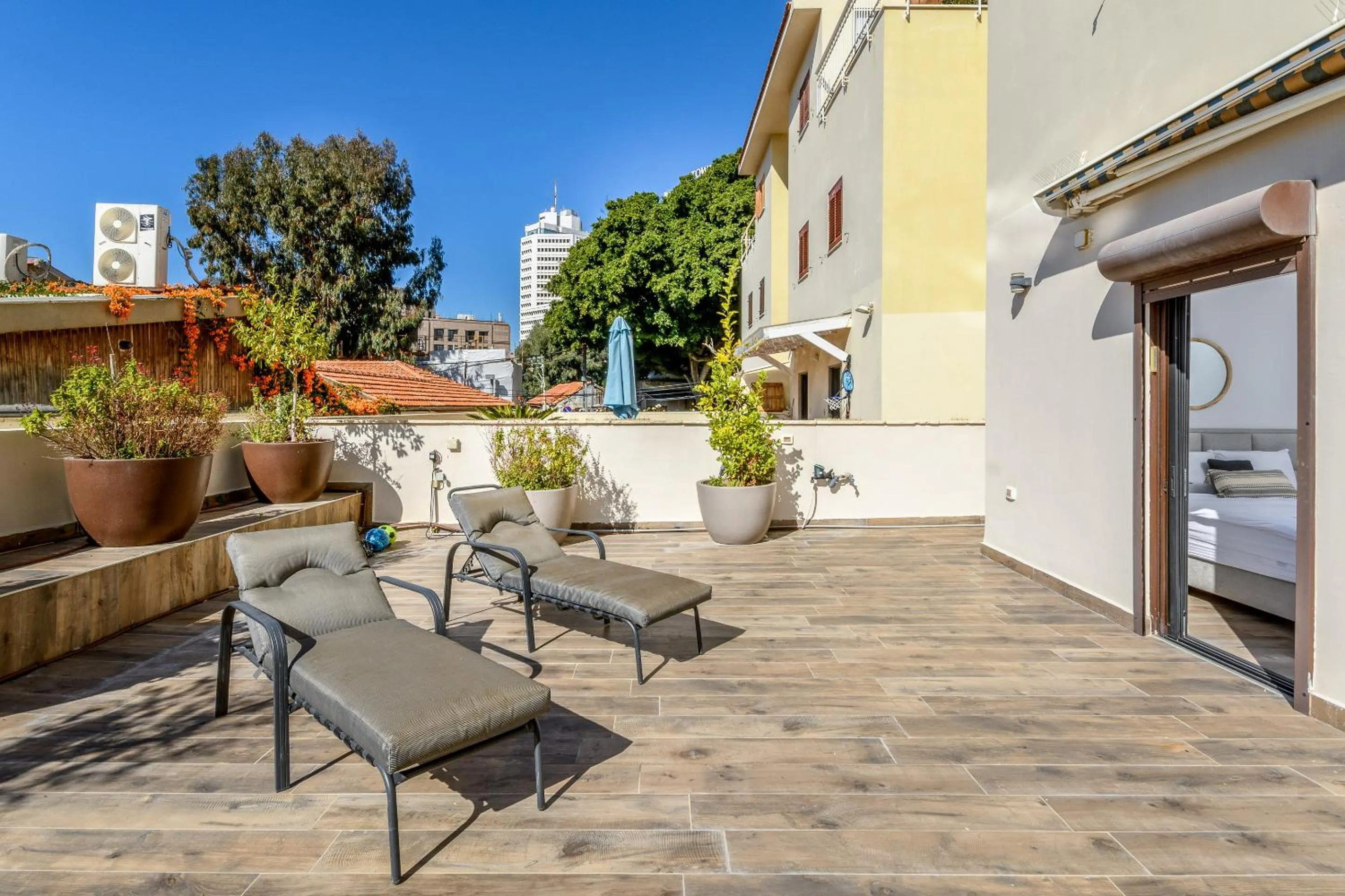 Unique apartment in Neve Tsedek