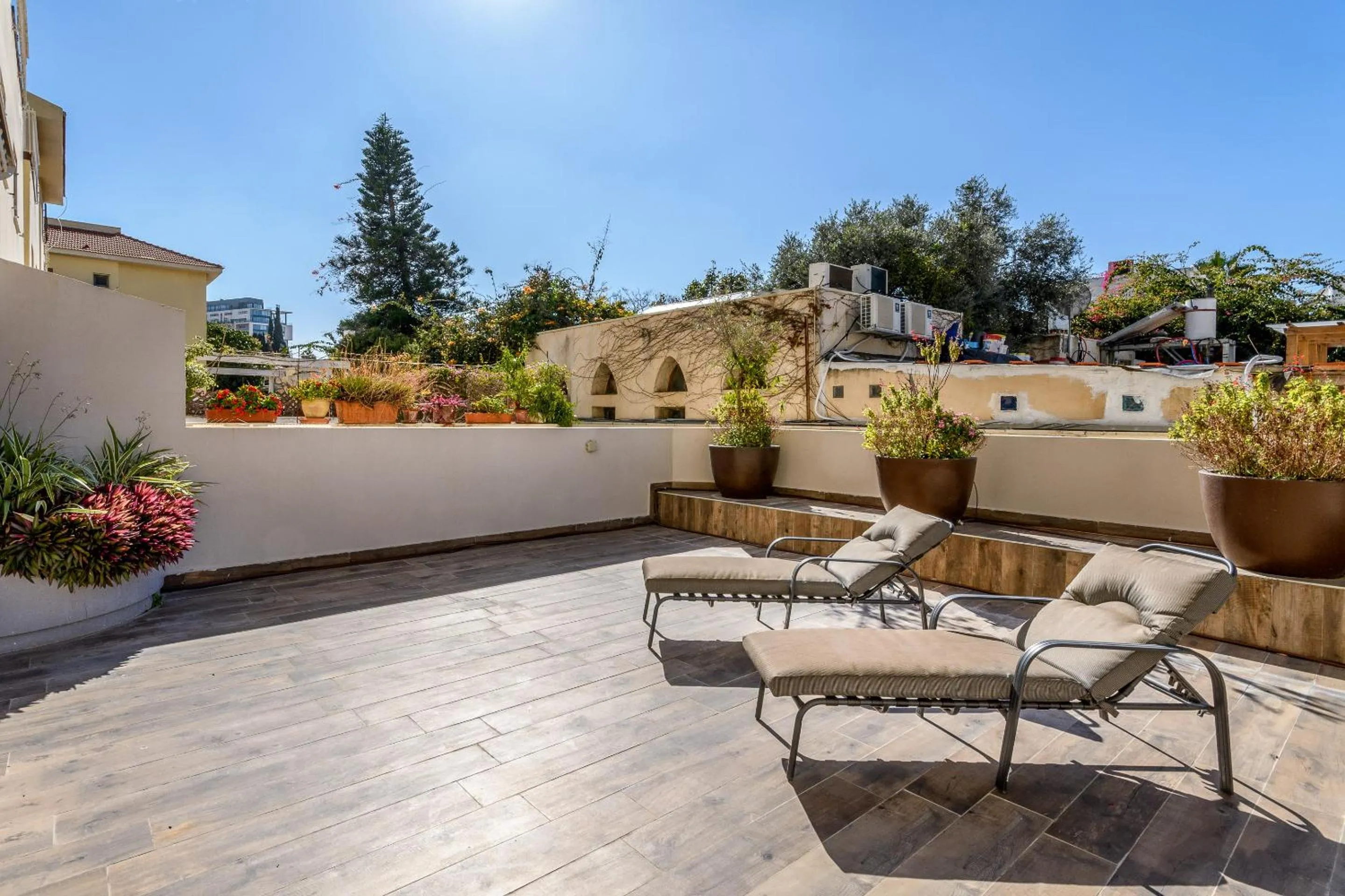 Unique apartment in Neve Tsedek
