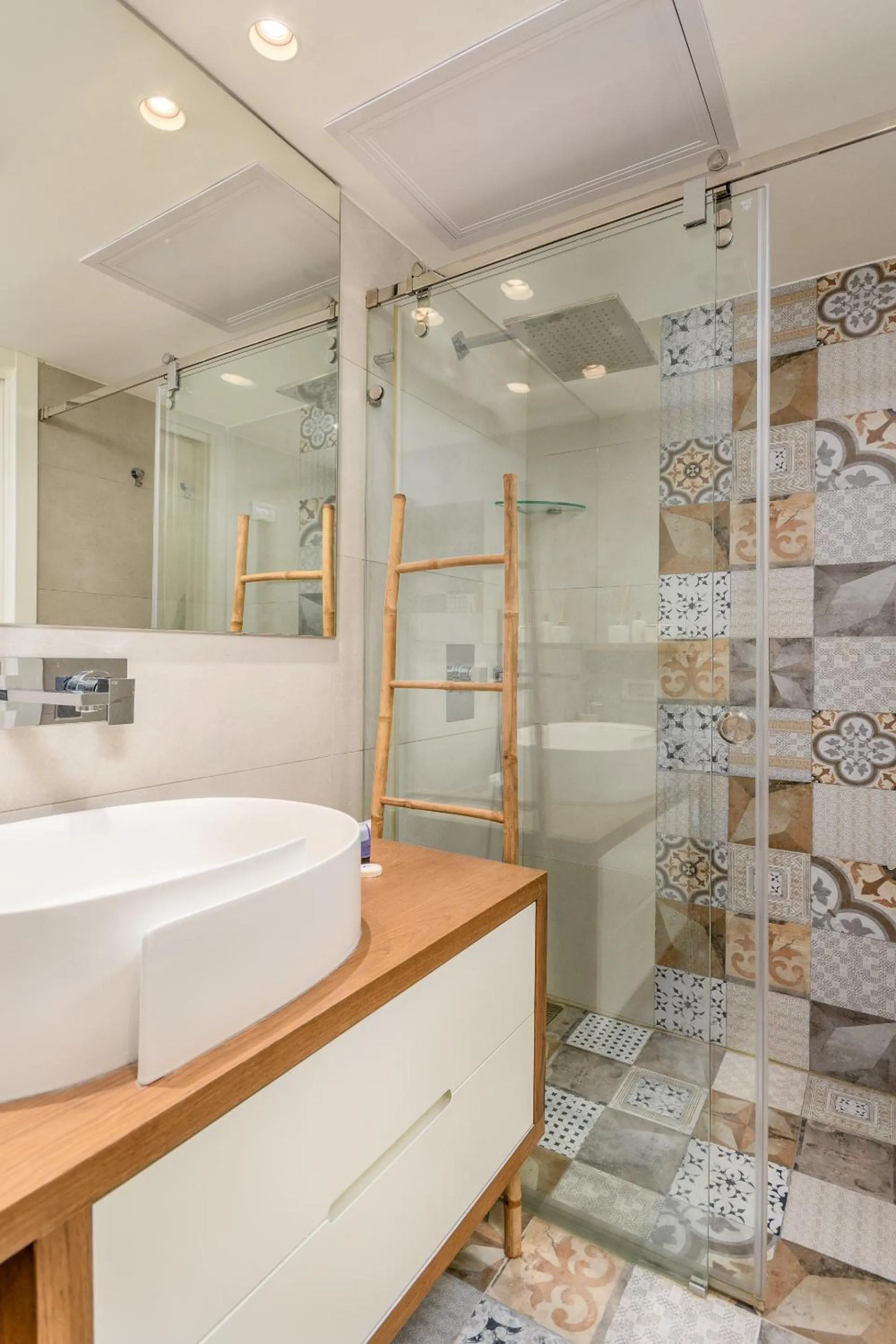 Unique apartment in Neve Tsedek