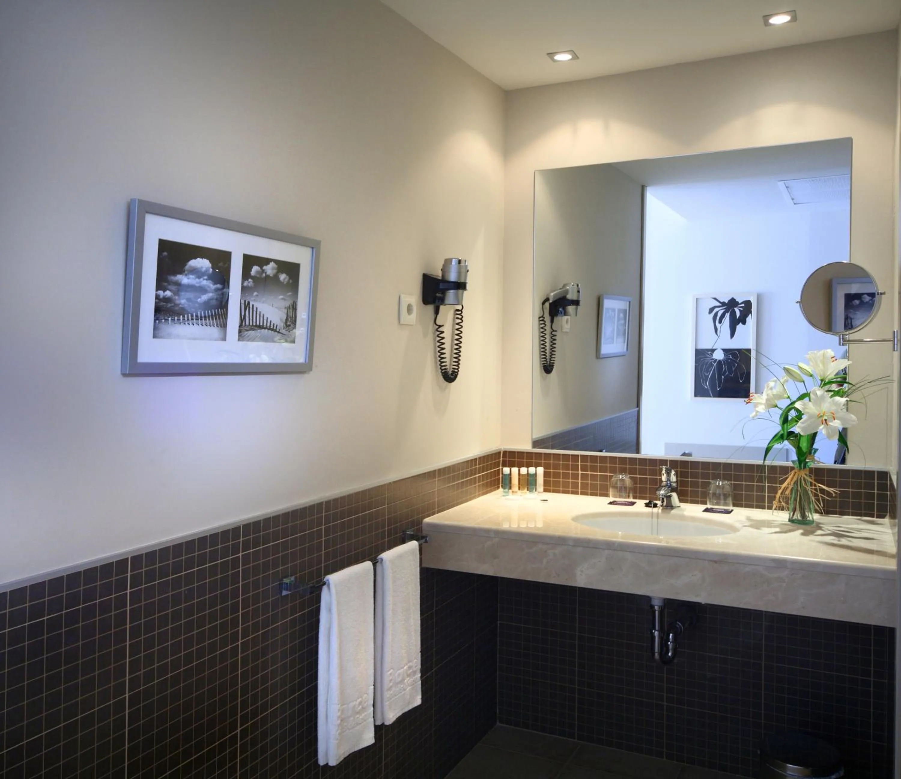 Bathroom in Barceló Punta Umbría Beach Resort