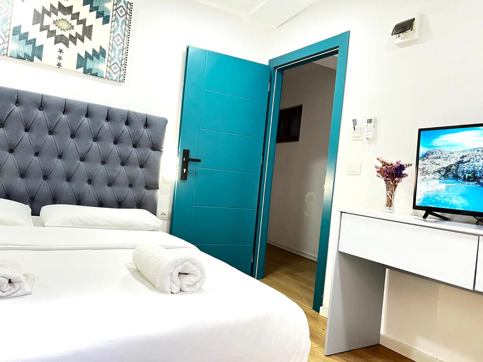 Bed in Tirana Square Hotel