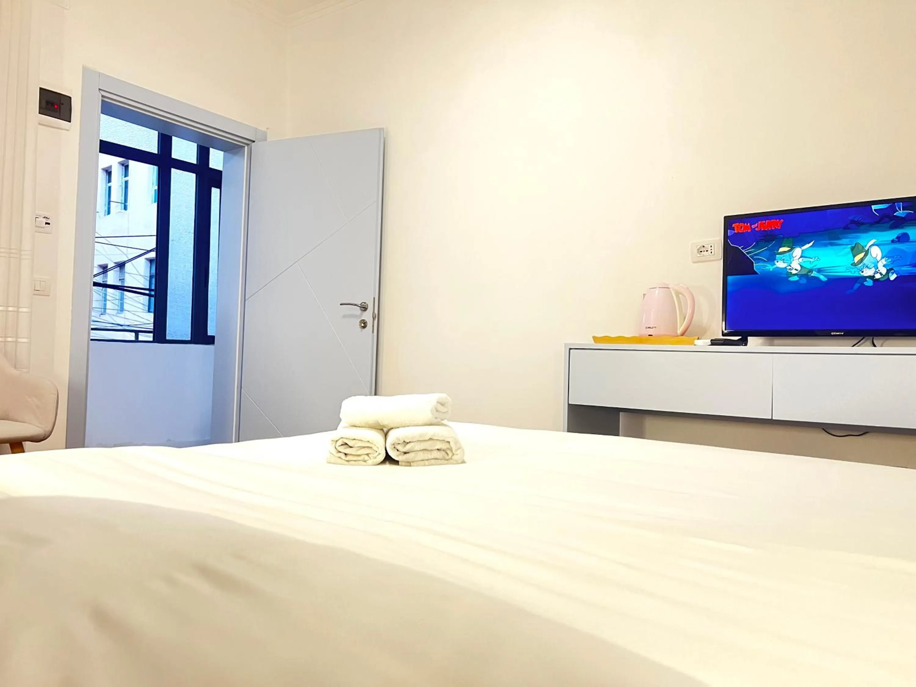 Bed in Tirana Square Hotel