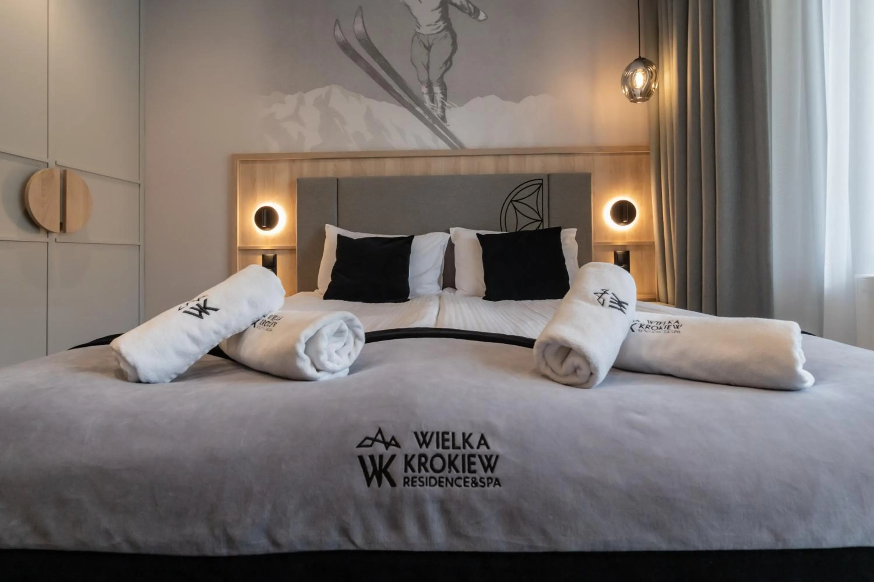 Bed in Wielka Krokiew Residence&SPA - Zakopane - JACUZZI, SAUNA, TĘŻNIA SOLANKOWA, SPA, GRILL