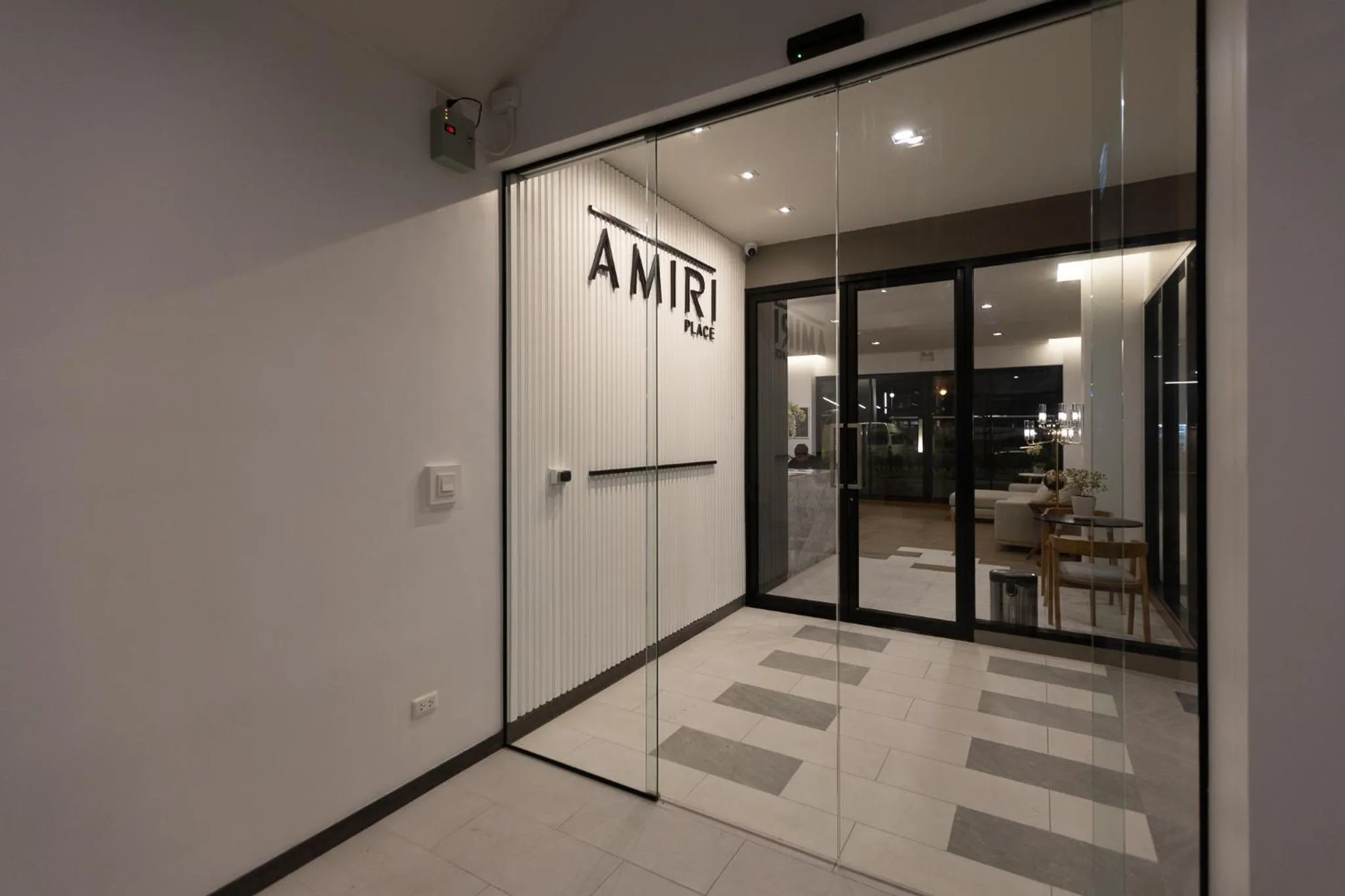 Facade/entrance in AMIRI PLACE HOTEL