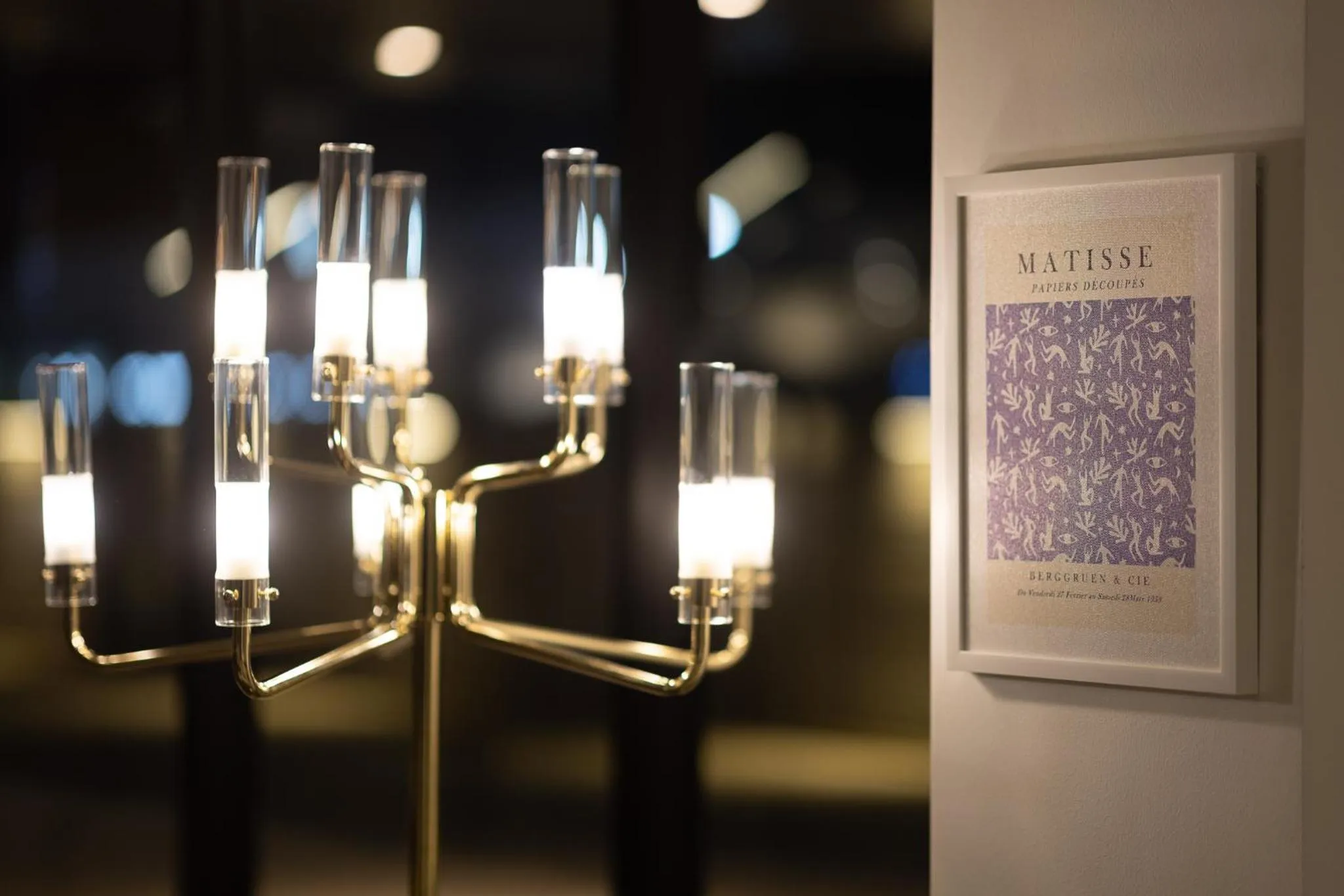 Lobby or reception in AMIRI PLACE HOTEL