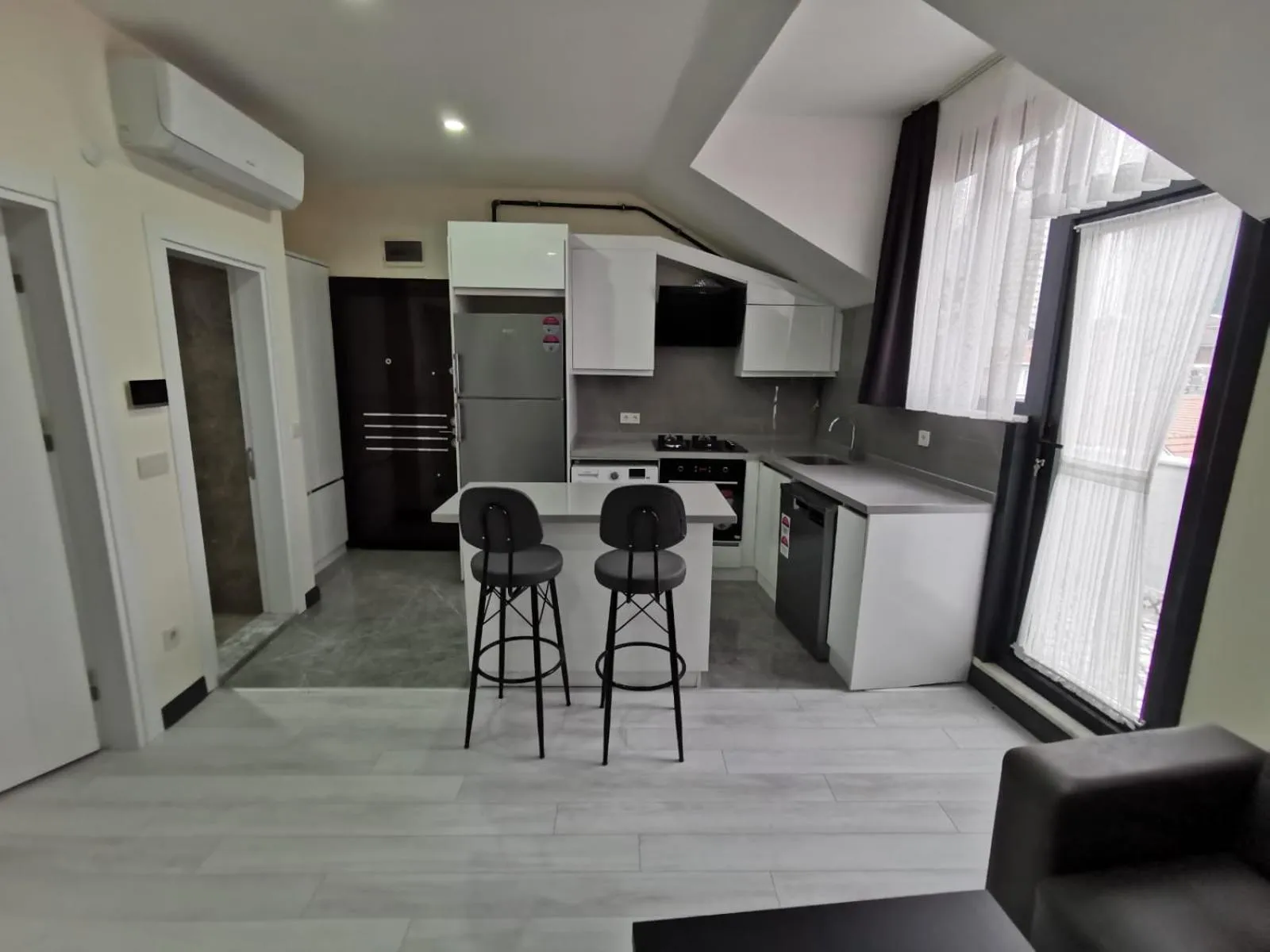 TV and multimedia in Rose Plus Residence