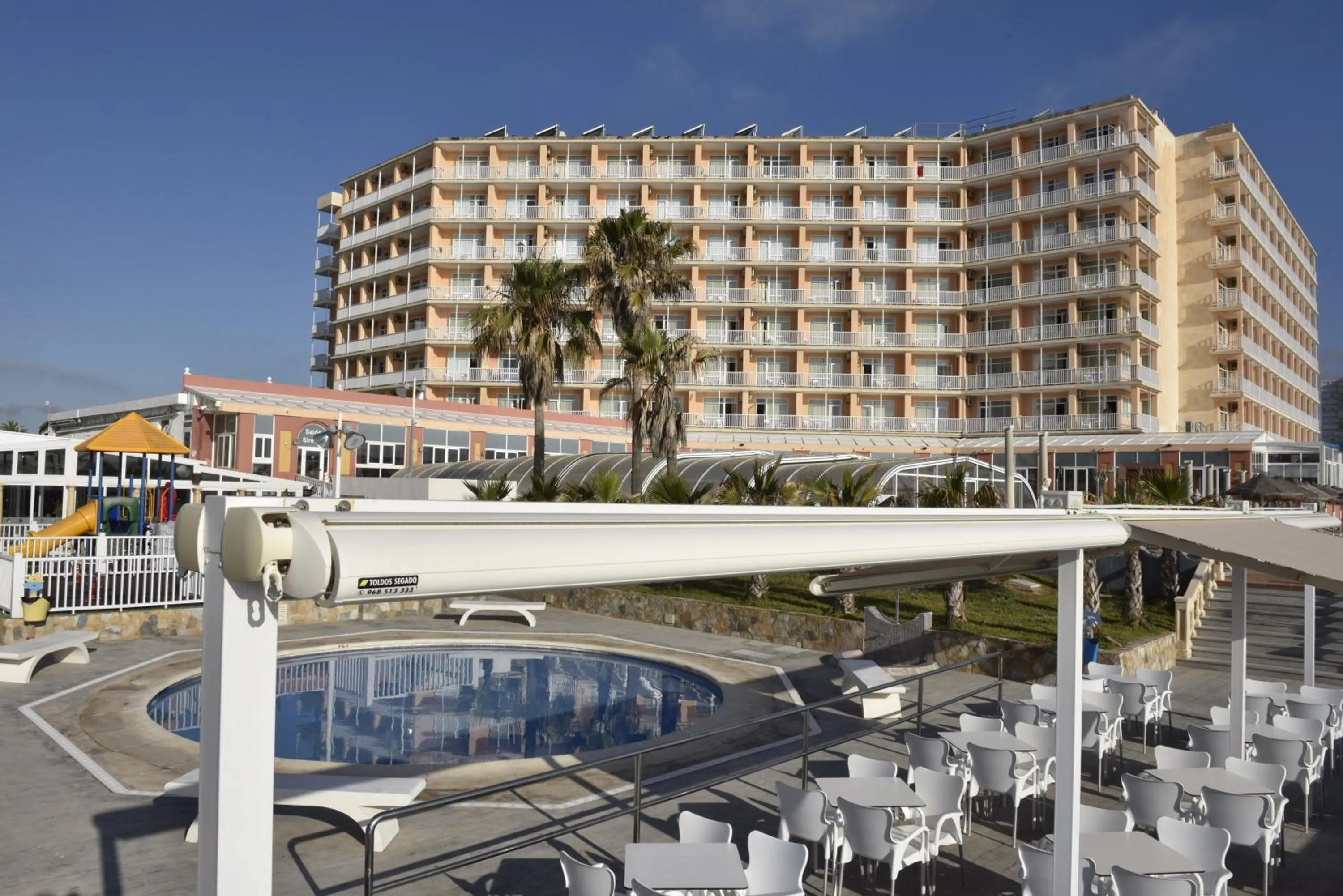 Swimming pool in Hotel & Spa Entremares