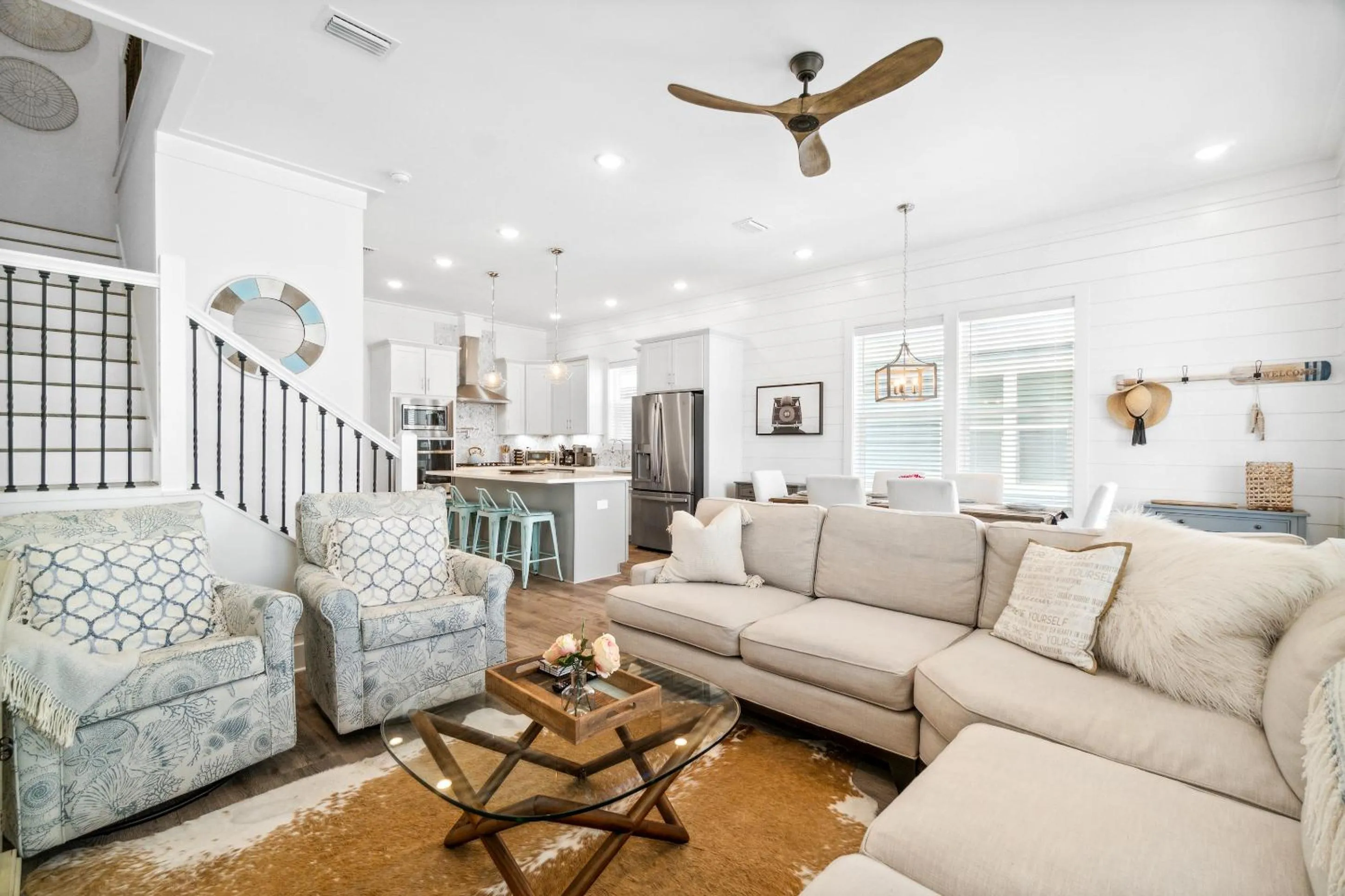 Living room in 30A Beach House - Mira Bella