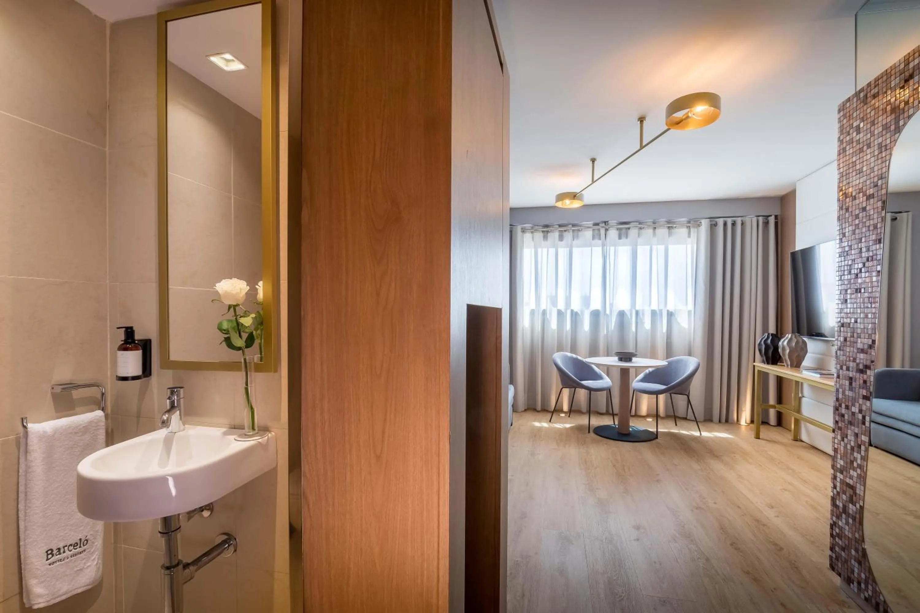 Photo of the whole room in Barceló Malaga