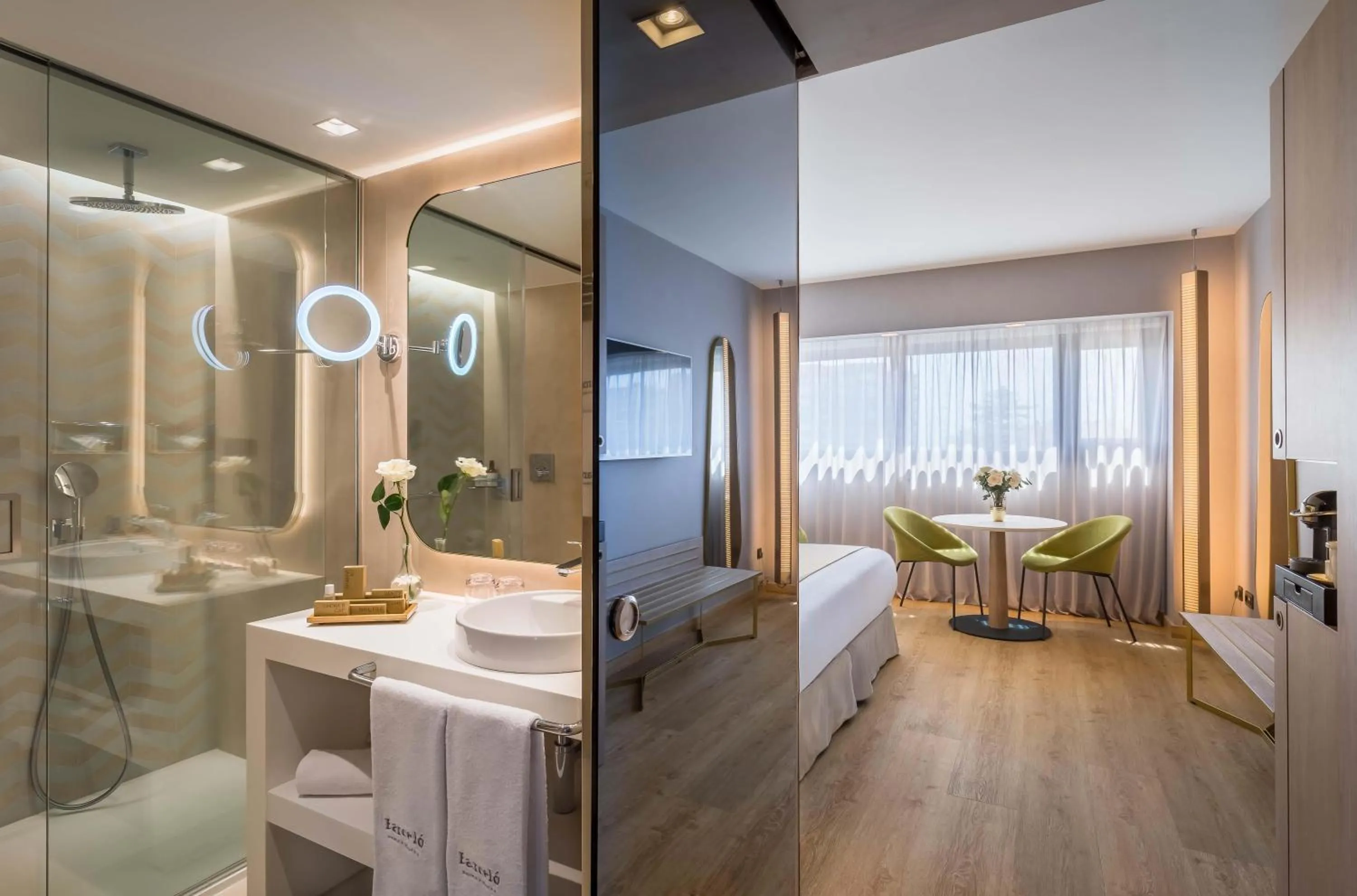 Bathroom, Bed in Barceló Malaga