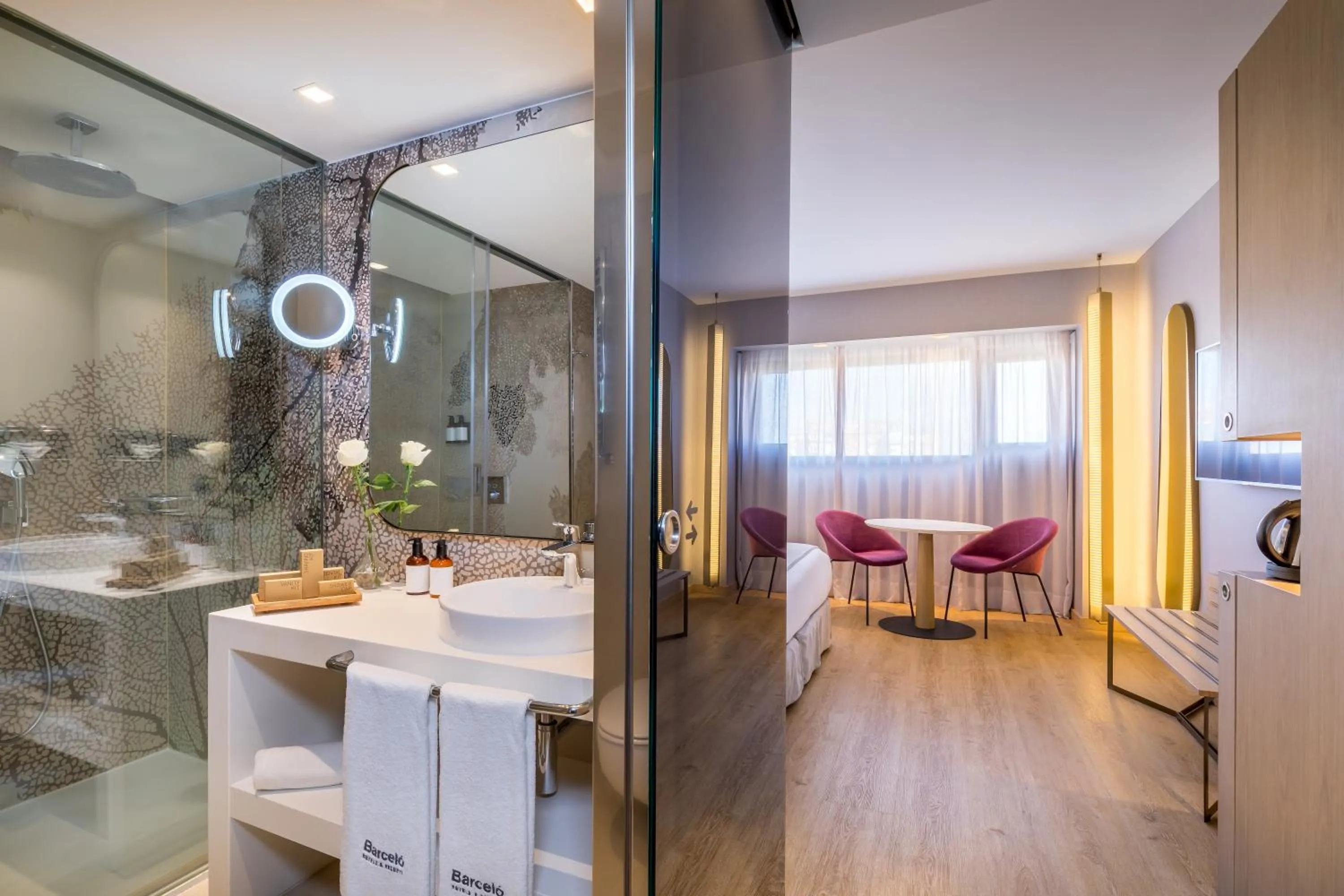 Shower in Barceló Malaga