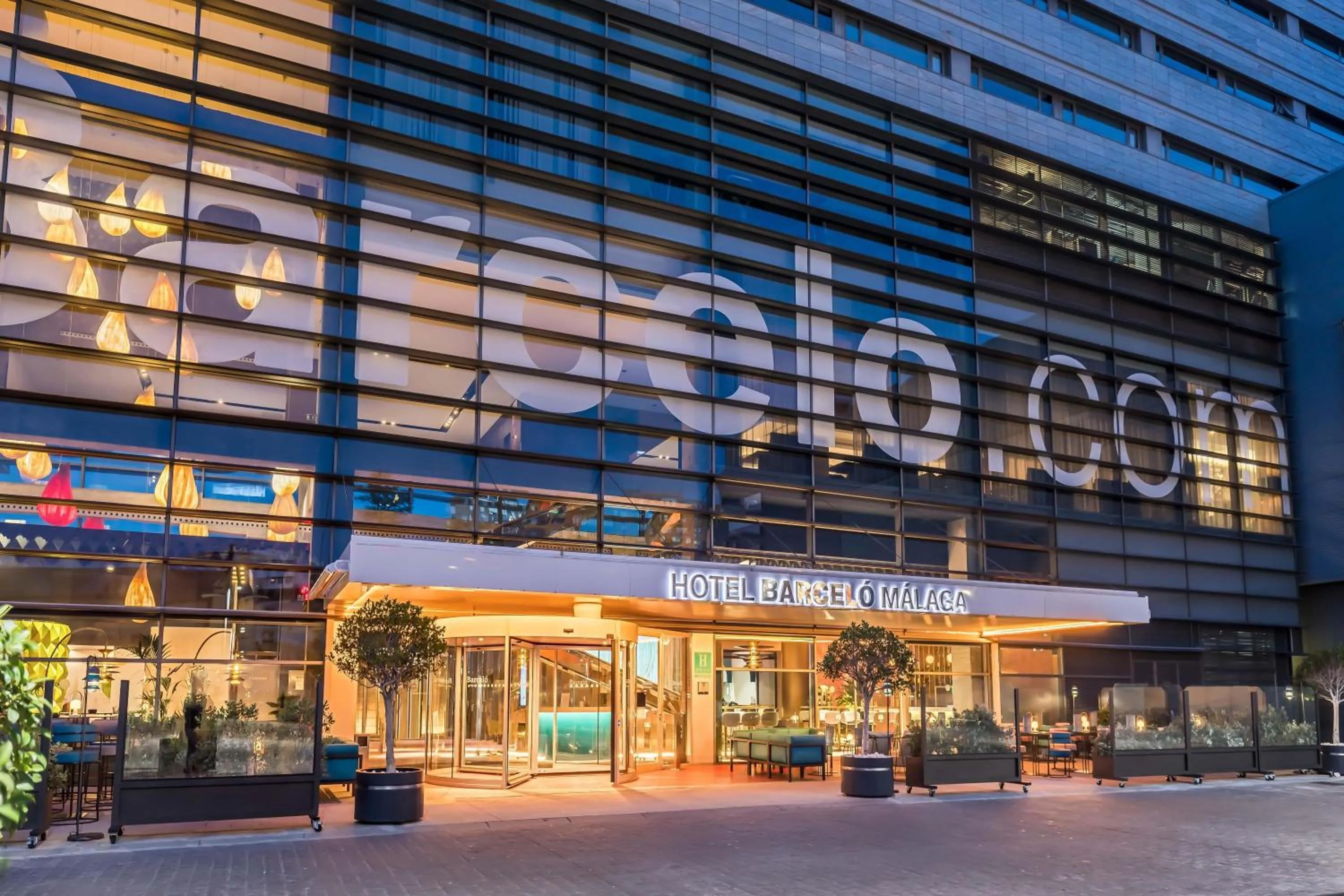 Property building in Barceló Malaga