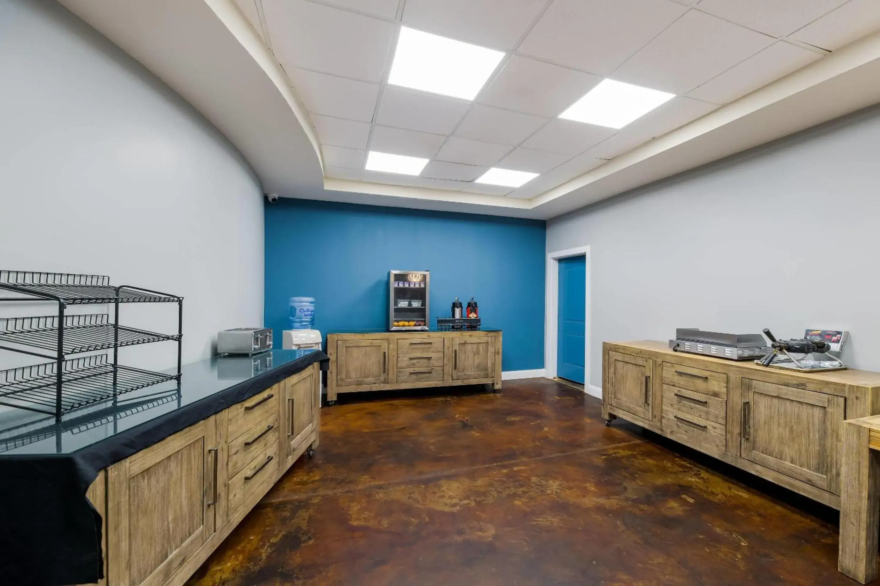 Breakfast in Suburban Studios San Angelo near Convention Center Breakfast in Suburban Studios San Angelo near Convention Center