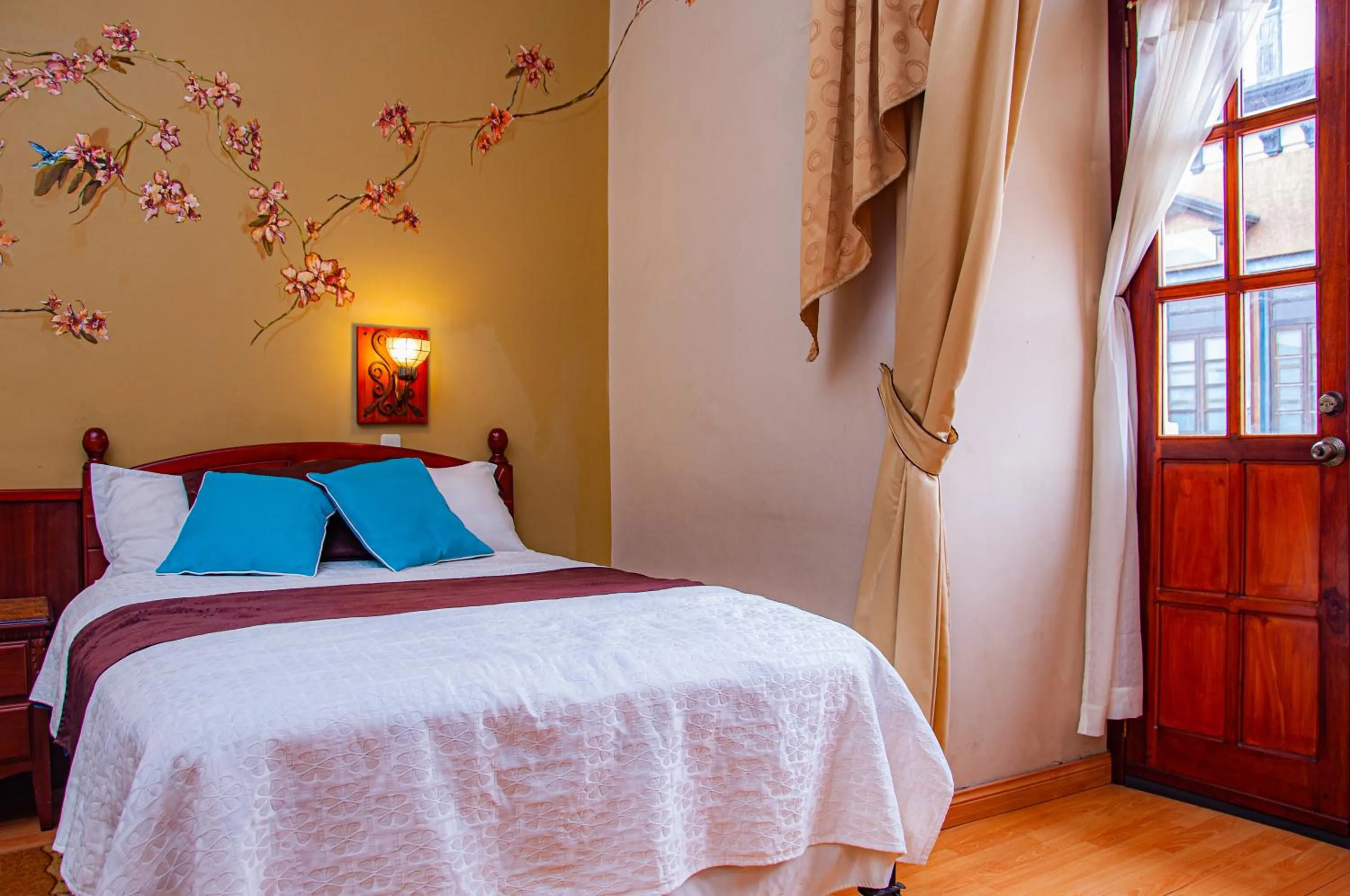 Bed in Hotel Campanario
