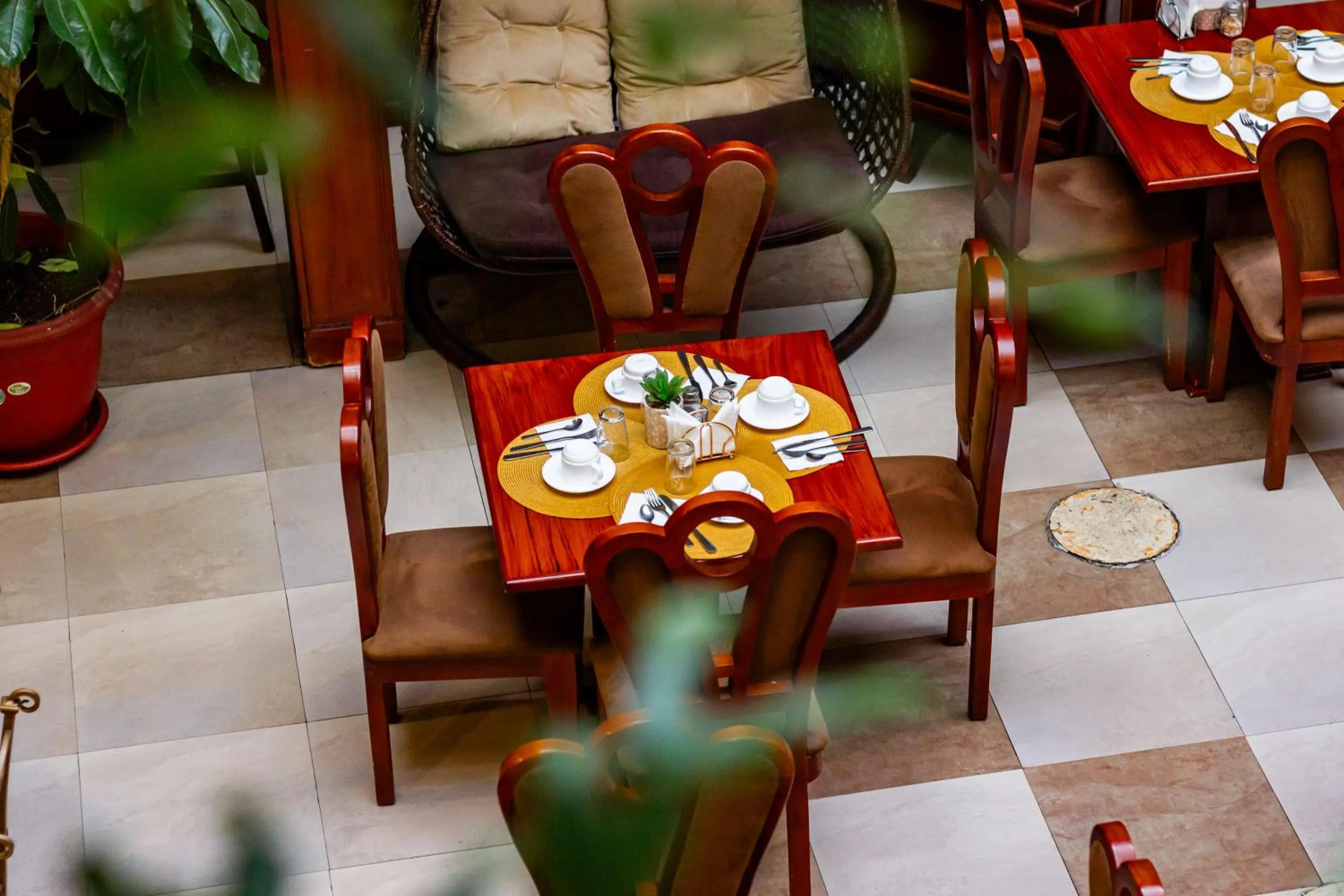 Restaurant/places to eat in Hotel Campanario