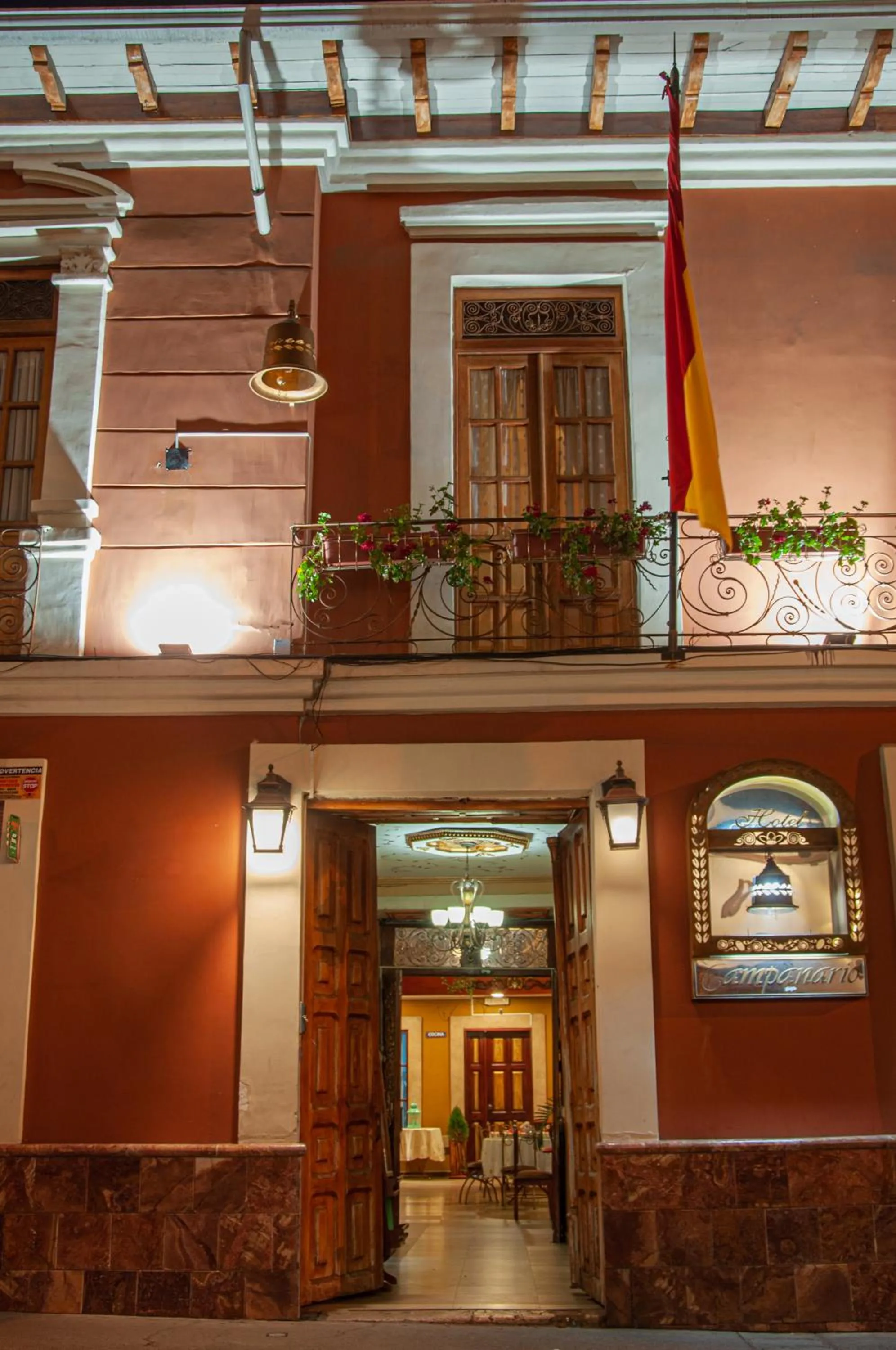 Facade/entrance in Hotel Campanario