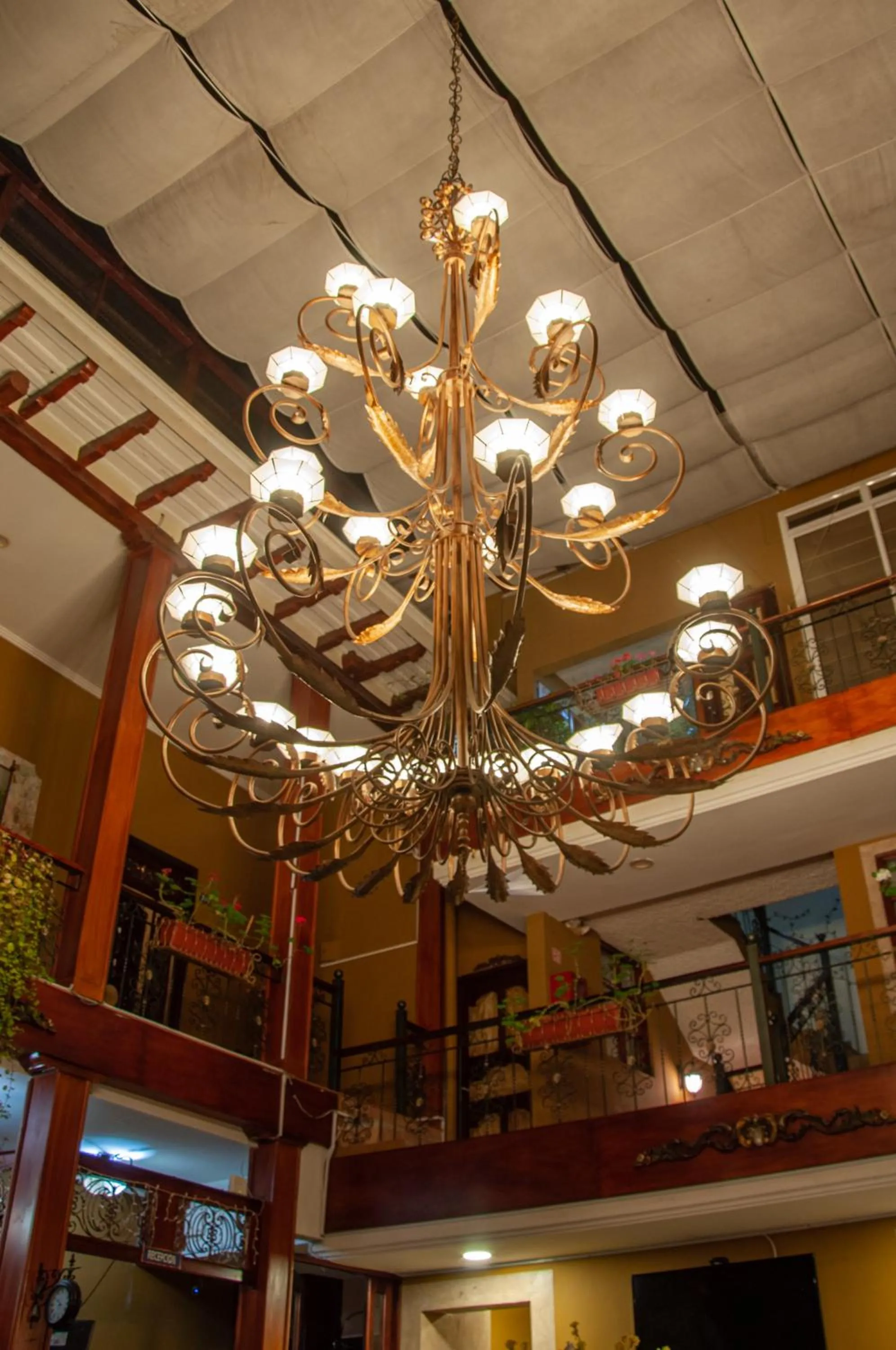 Night in Hotel Campanario