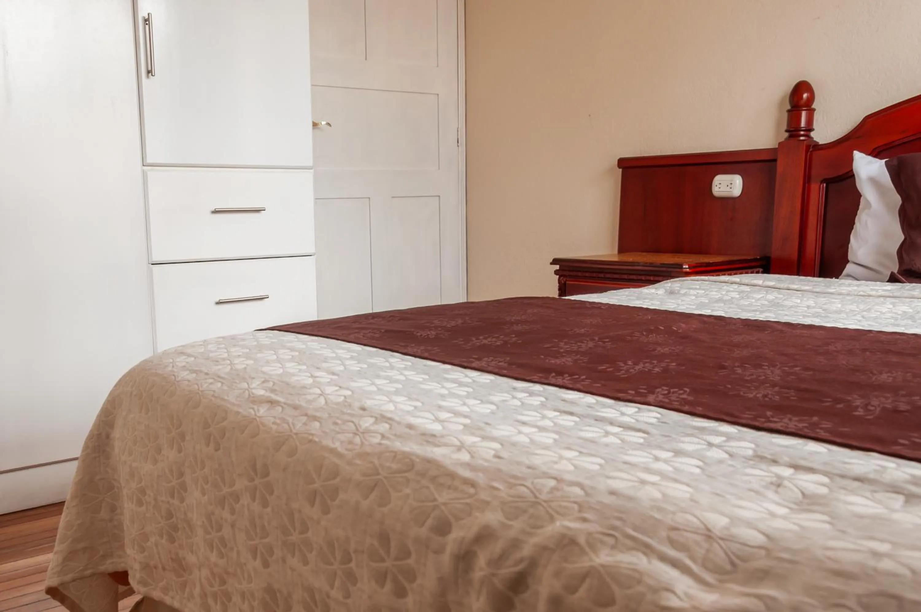 Bed in Hotel Campanario
