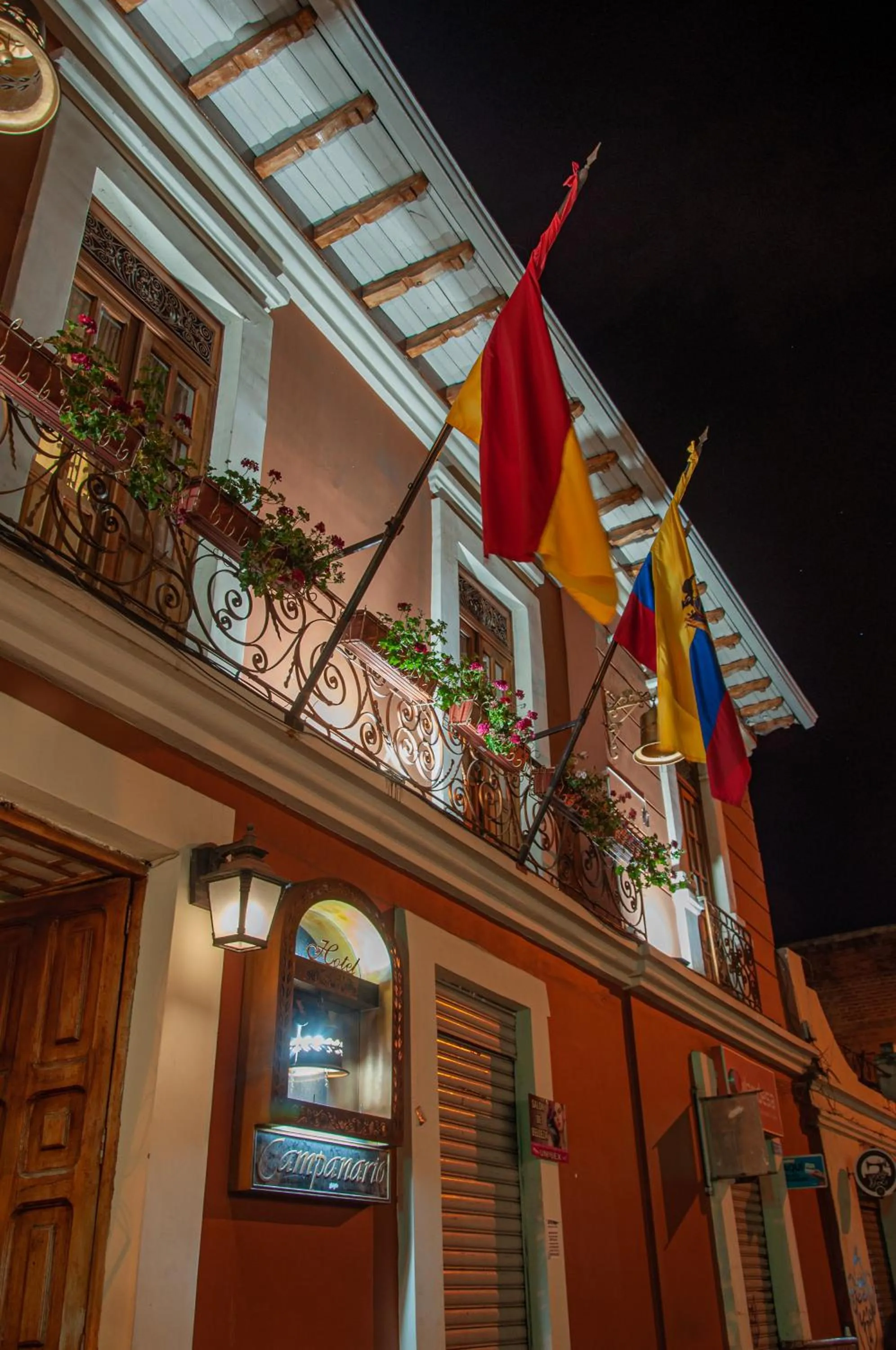 Property building in Hotel Campanario