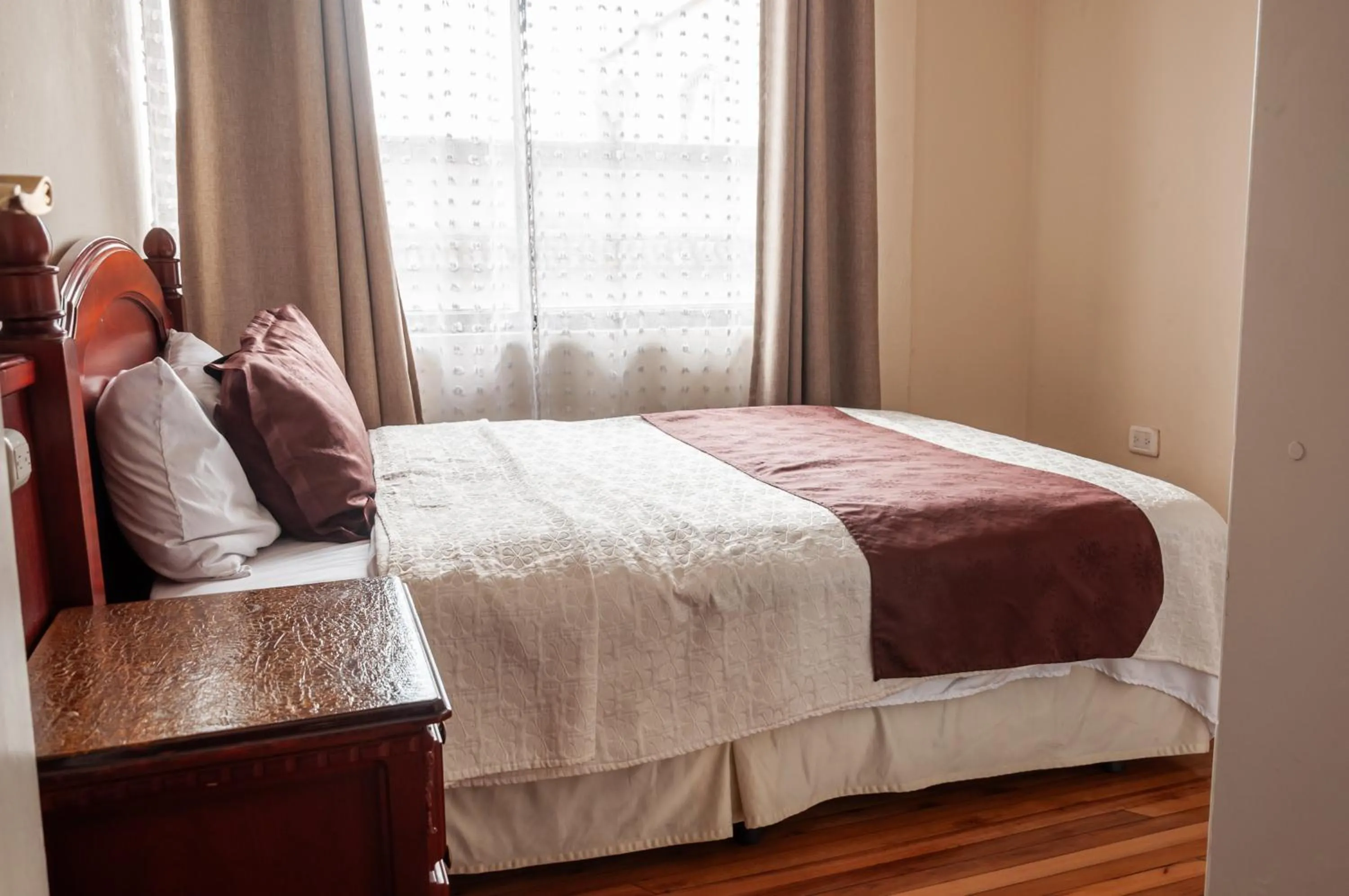 Bed in Hotel Campanario