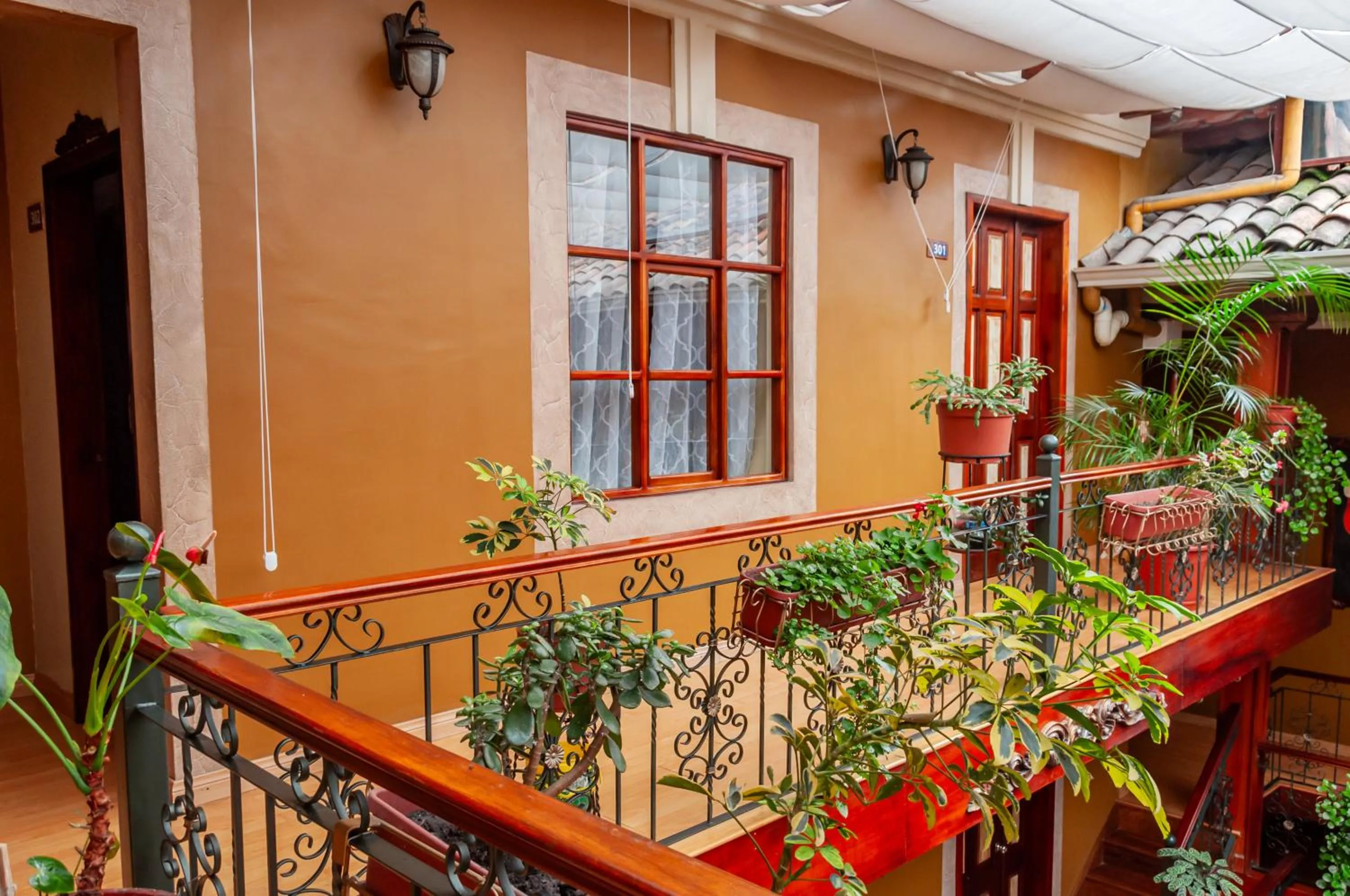 Patio in Hotel Campanario