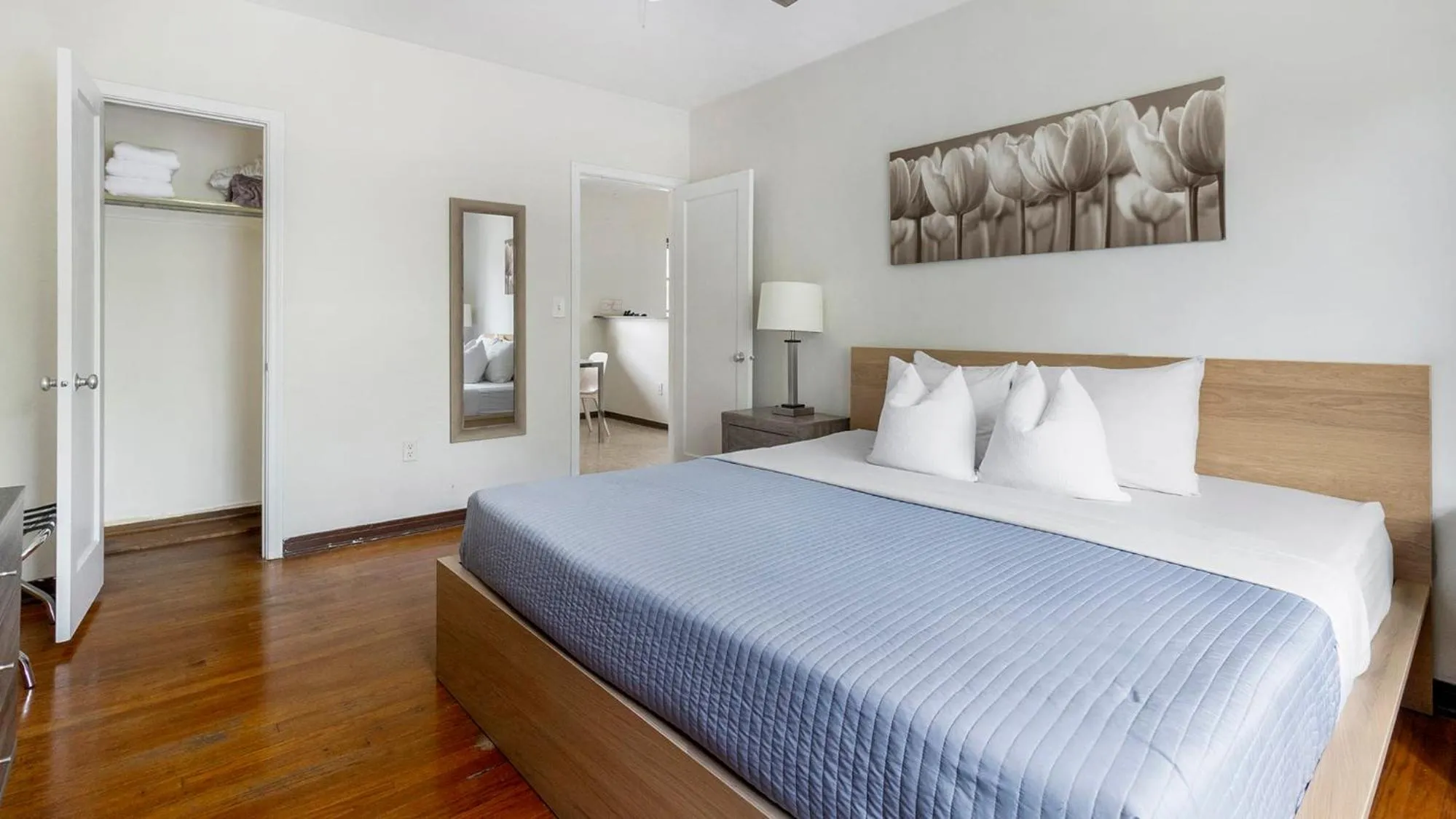 Bed in Brickell 4ever Apartment Beach 10 minutes Location