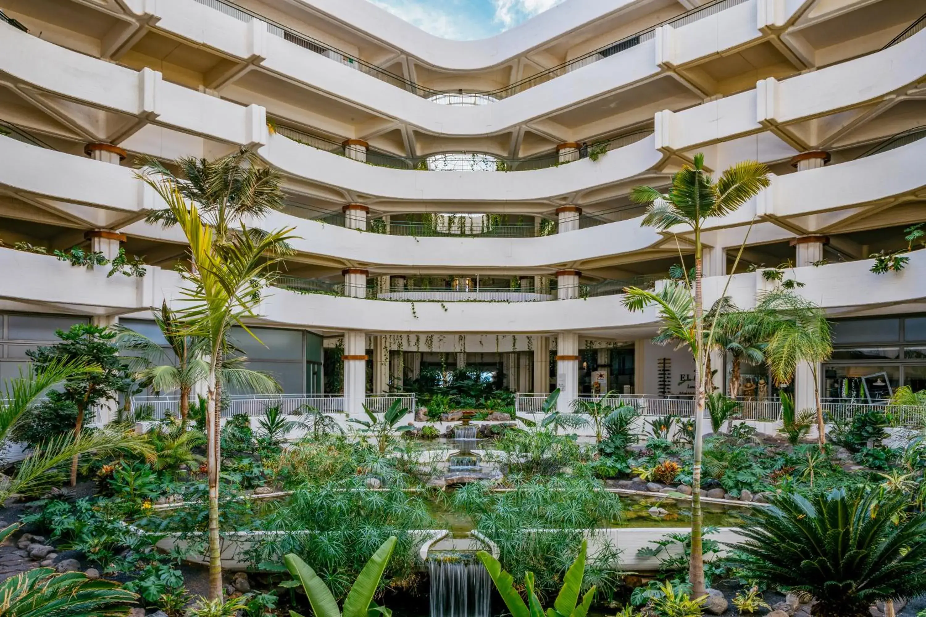 Lobby or reception in Paradisus by Meliá Salinas Lanzarote - All Inclusive - Adults Only Lobby or reception in Paradisus by Meliá Salinas Lanzarote - All Inclusive - Adults Only