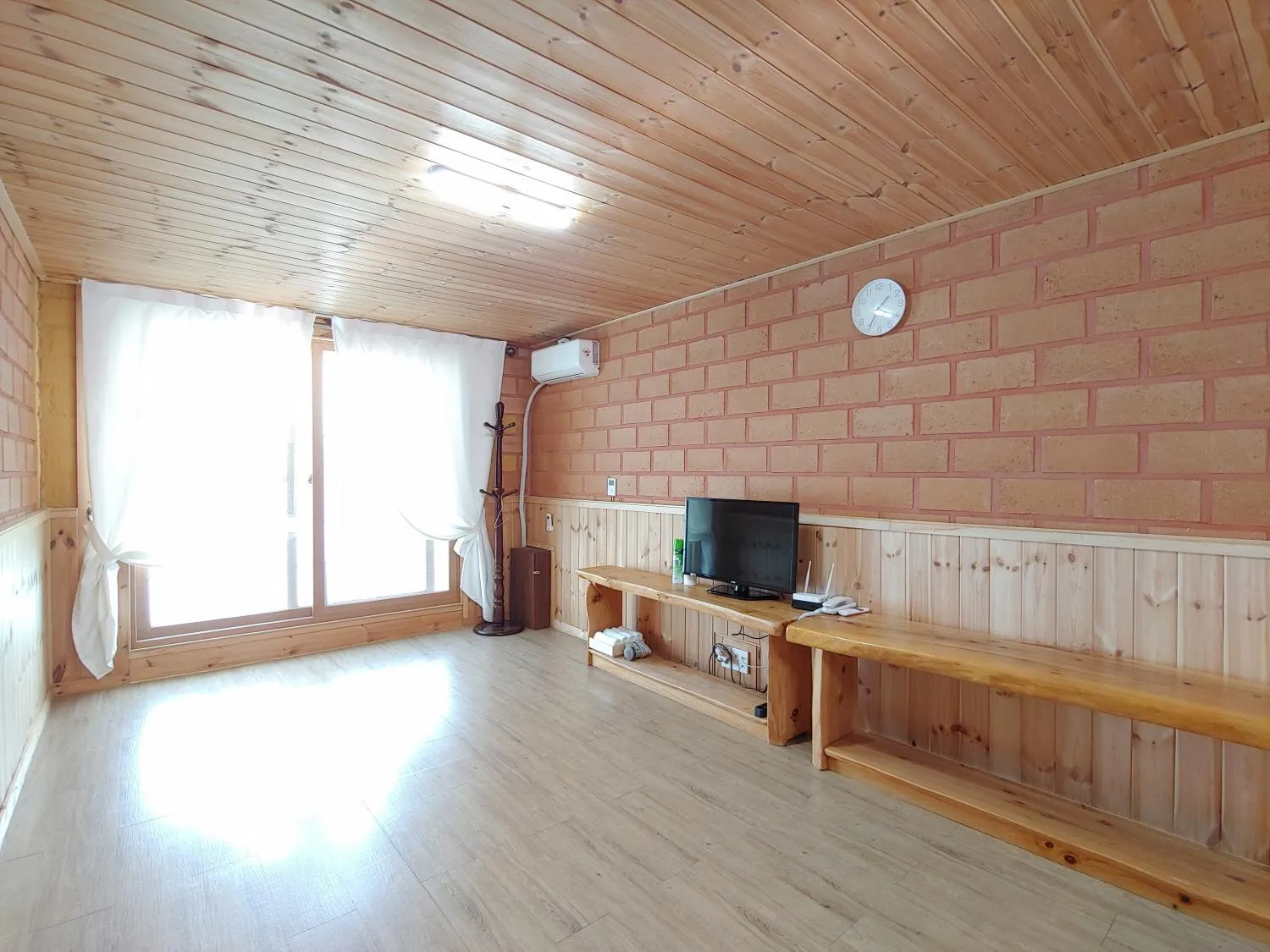 Jeju Hanibaram Pension